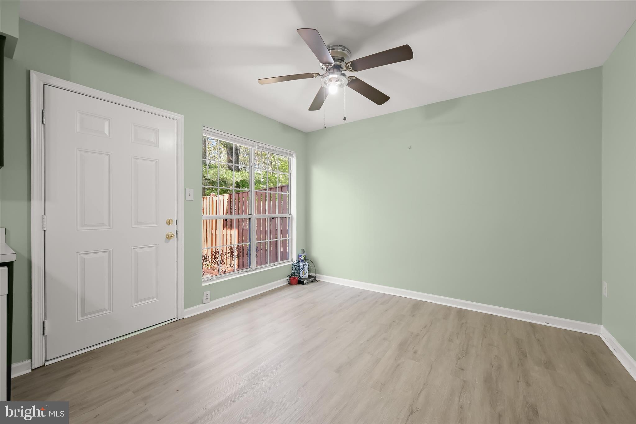 SENECA PARK - Residential