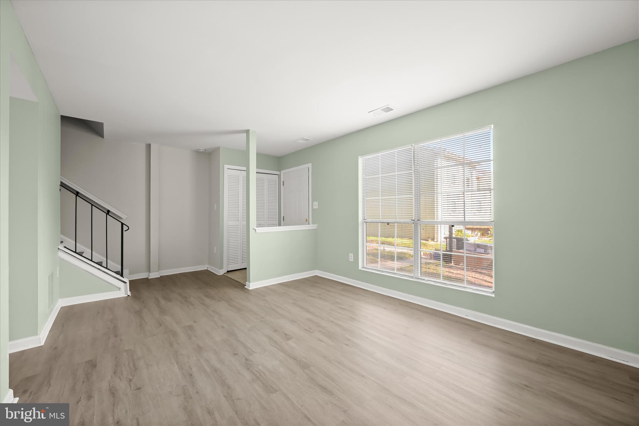 SENECA PARK - Residential