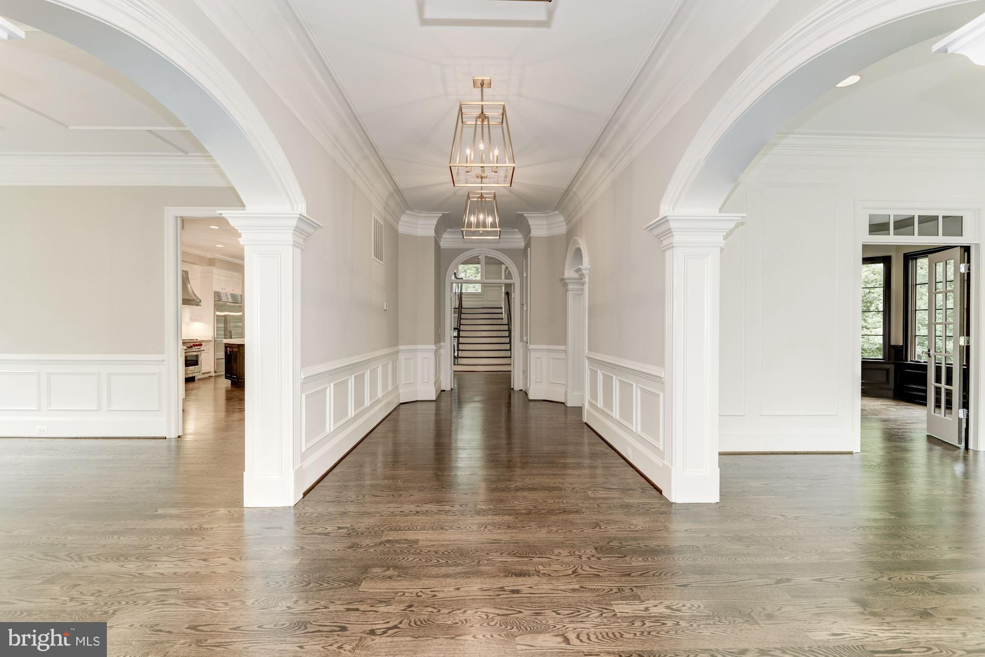 LANGLEY FOREST - Residential