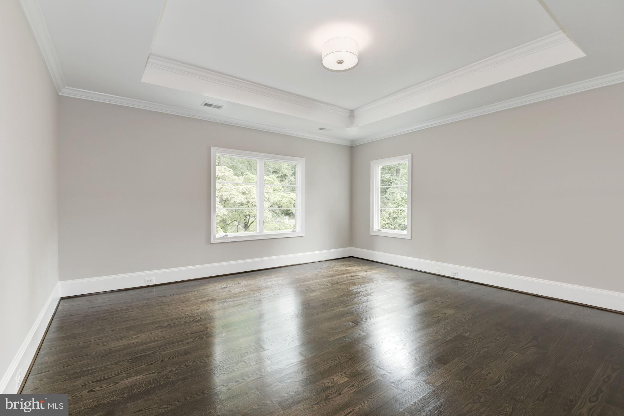 LANGLEY FOREST - Residential