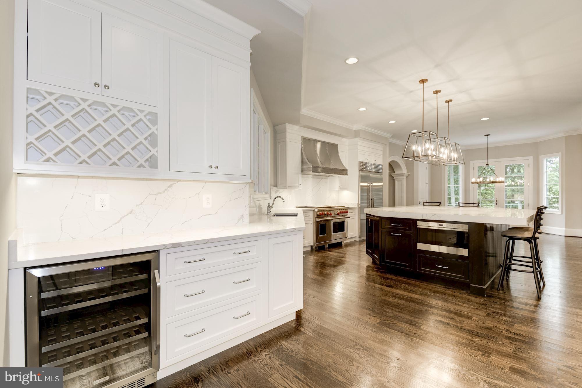 LANGLEY FOREST - Residential