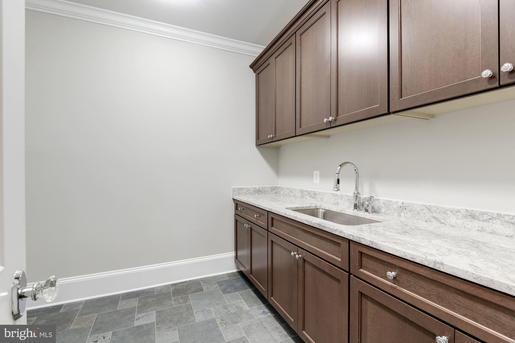 LANGLEY FOREST - Residential