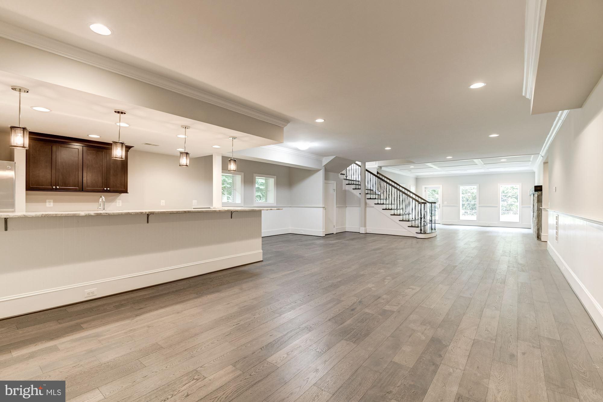 LANGLEY FOREST - Residential