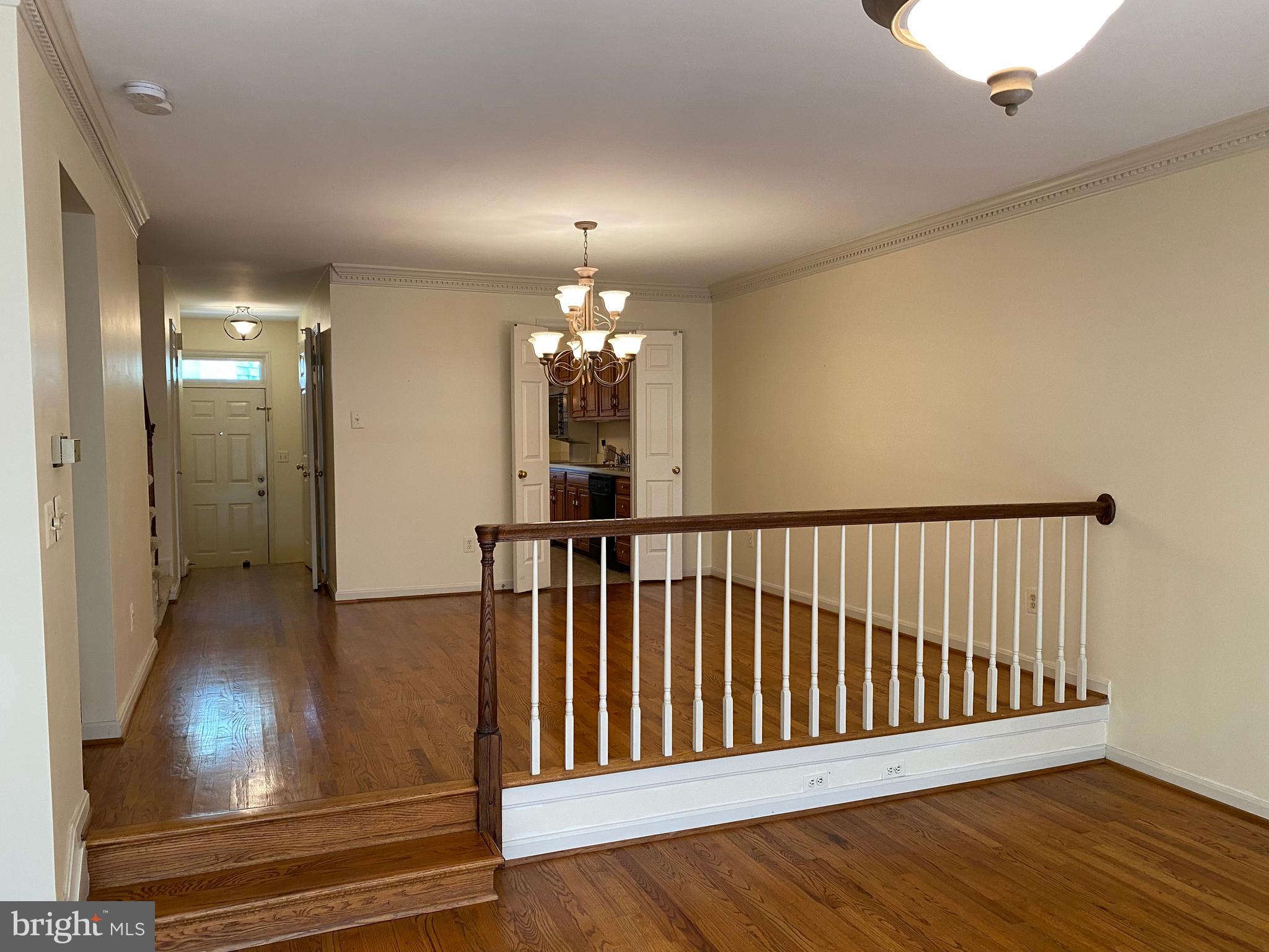 MANOR VILLAGE - Residential Lease