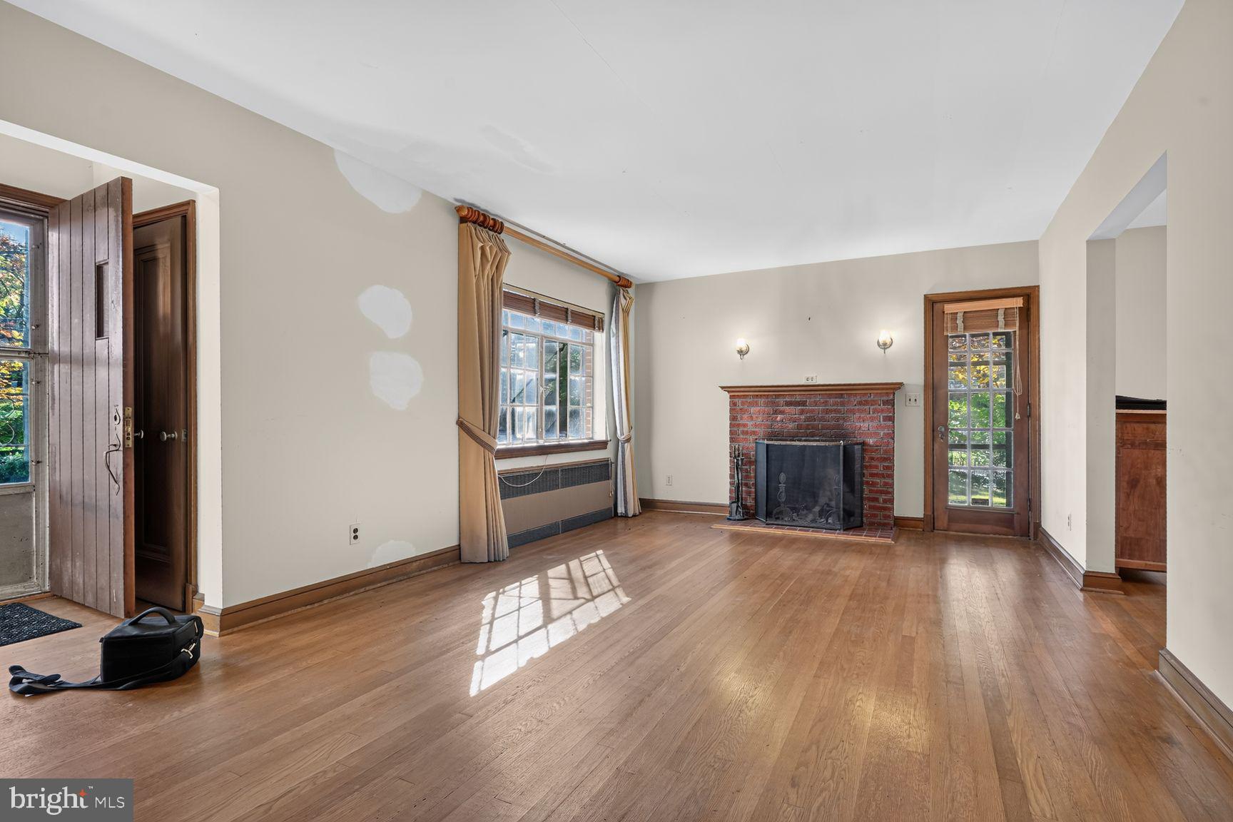 5401 HUNTINGTON PARKWAY