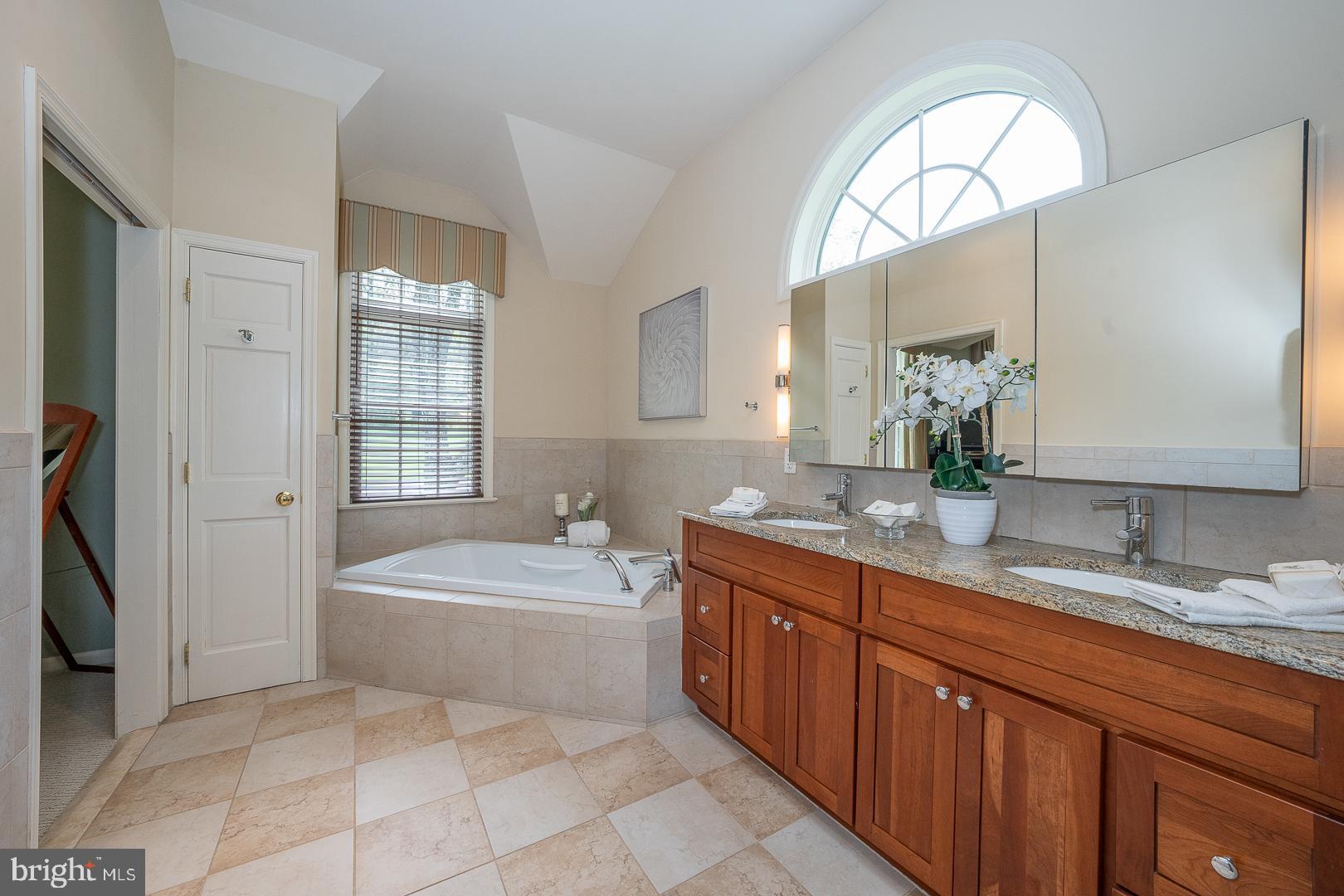 WOODLEA-CONESTOGA - Residential