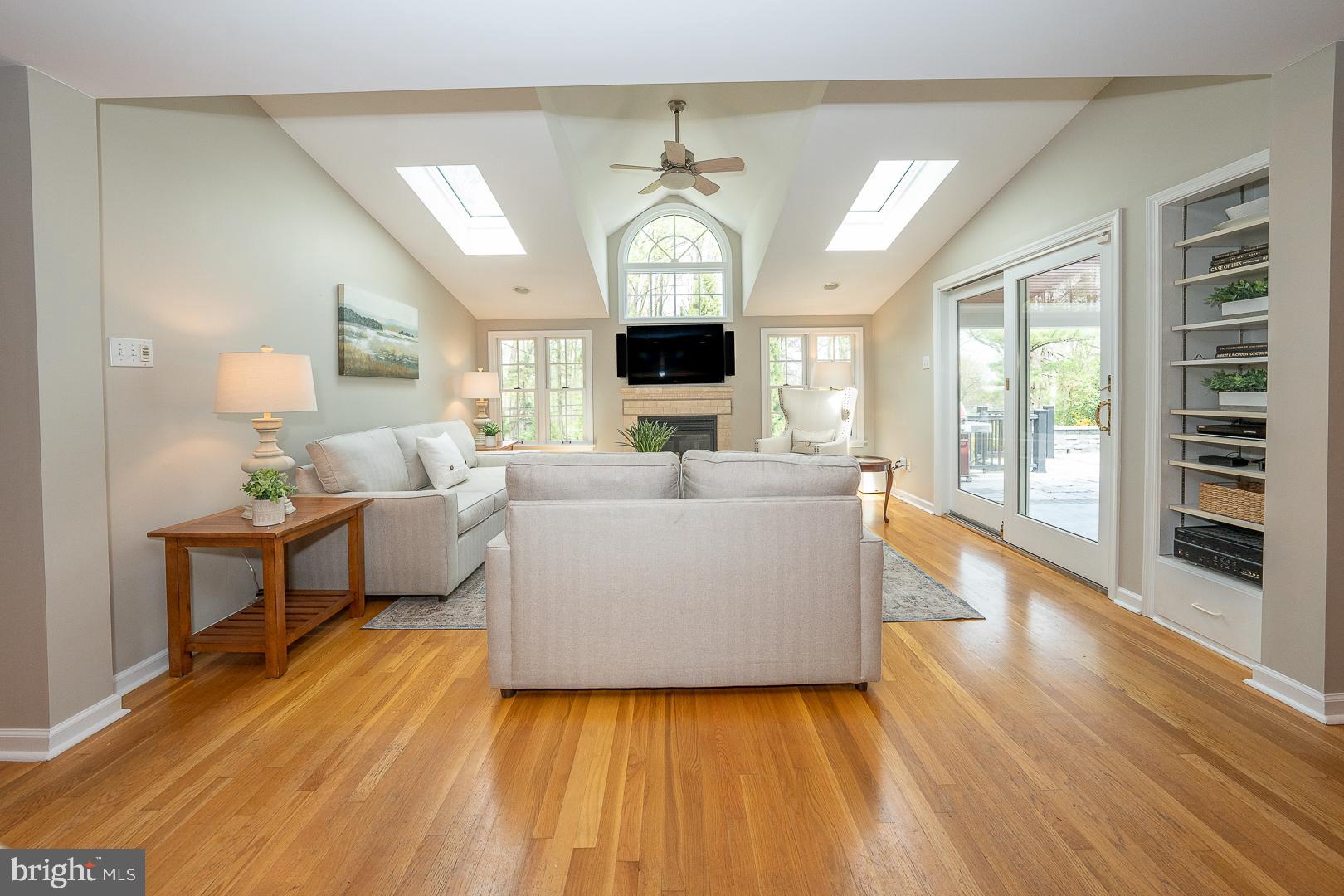 WOODLEA-CONESTOGA - Residential