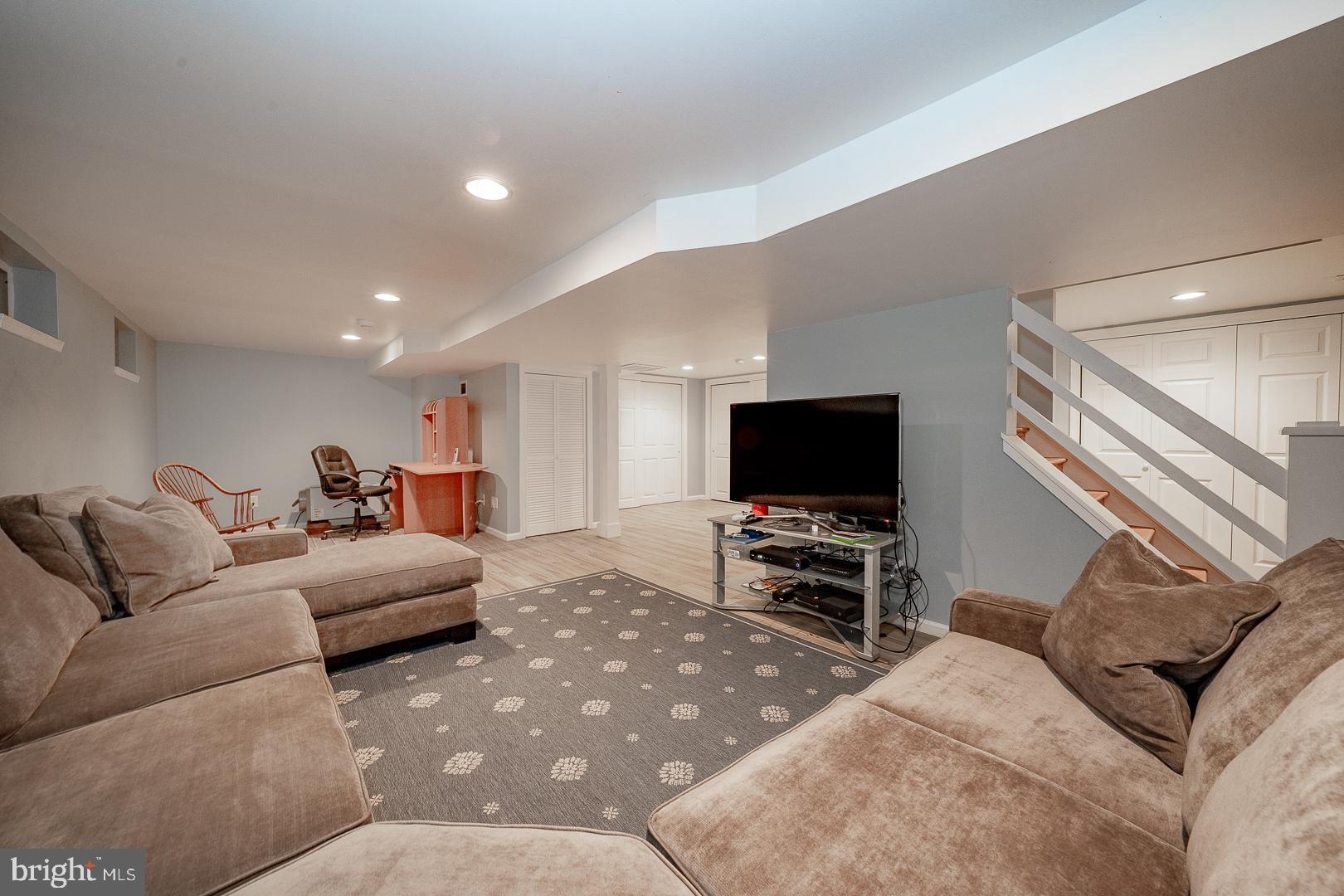 WOODLEA-CONESTOGA - Residential