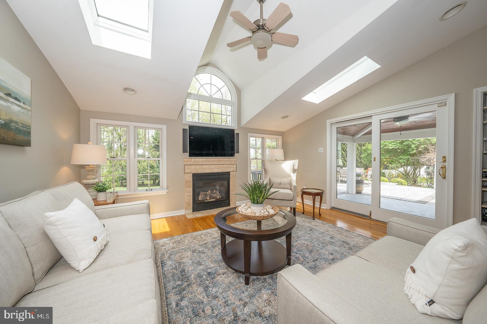 WOODLEA-CONESTOGA - Residential