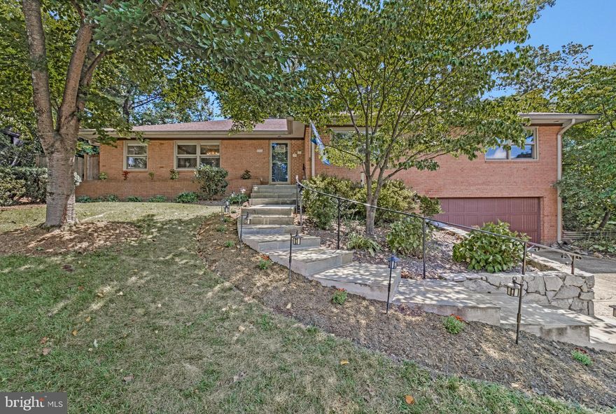 This is the Beautiful Brick Rambler you've been waiting for! Roomy & relaxing light filled Sunroom addition with high ceiling, top of the line Pella doors & windows, and unique fan. Generous rooms throughout. Gorgeous Hardwood flooring, two fireplaces (1 gas, 1 woodburning) and classy cherry interior doors.  Heated bathroom floors, Chef's kitchen with high end appliances and warm wood tones. Custom built ins where you want them (wine & beverage refrigerator and lighted bookcases). Classic Dining room with domed ceiling and wainscotting. Zoned HVAC for year round comfort.  So many nice rooms and a surprisingly large lower level that offers room for multiple offices, a gym, a media room, a hobby room and more. This home has it all, it's a move-in ready showplace! A full list of upgrades and amenities is in the documents section here.  Yorktown, Williamsburg, Jamestown school district. Two lights to Washington DC. House is fully Available as of Monday September 8 at noon.  Offers will be delivered as they are received.