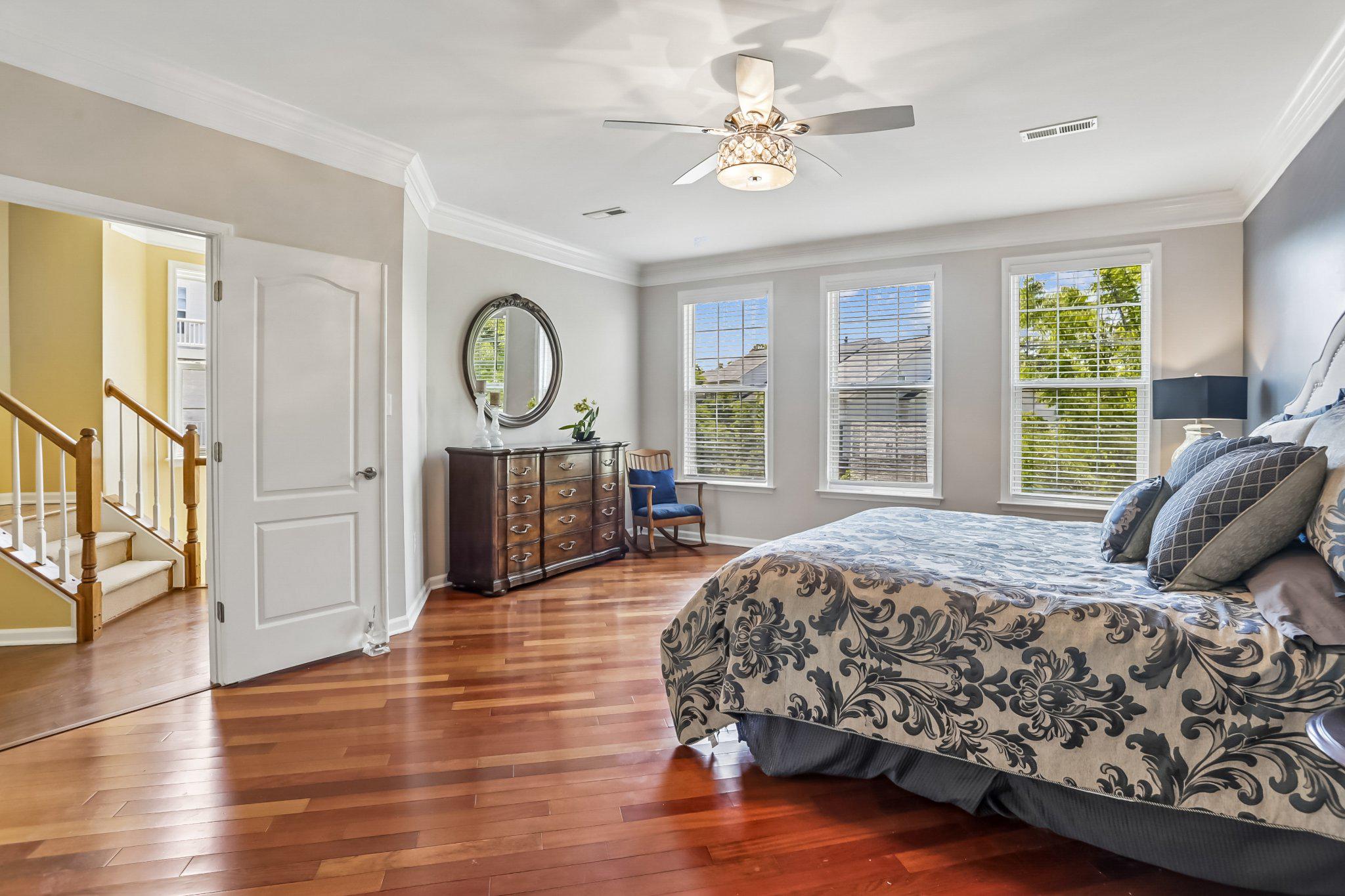LANSDOWNE TOWN CENTER - Residential