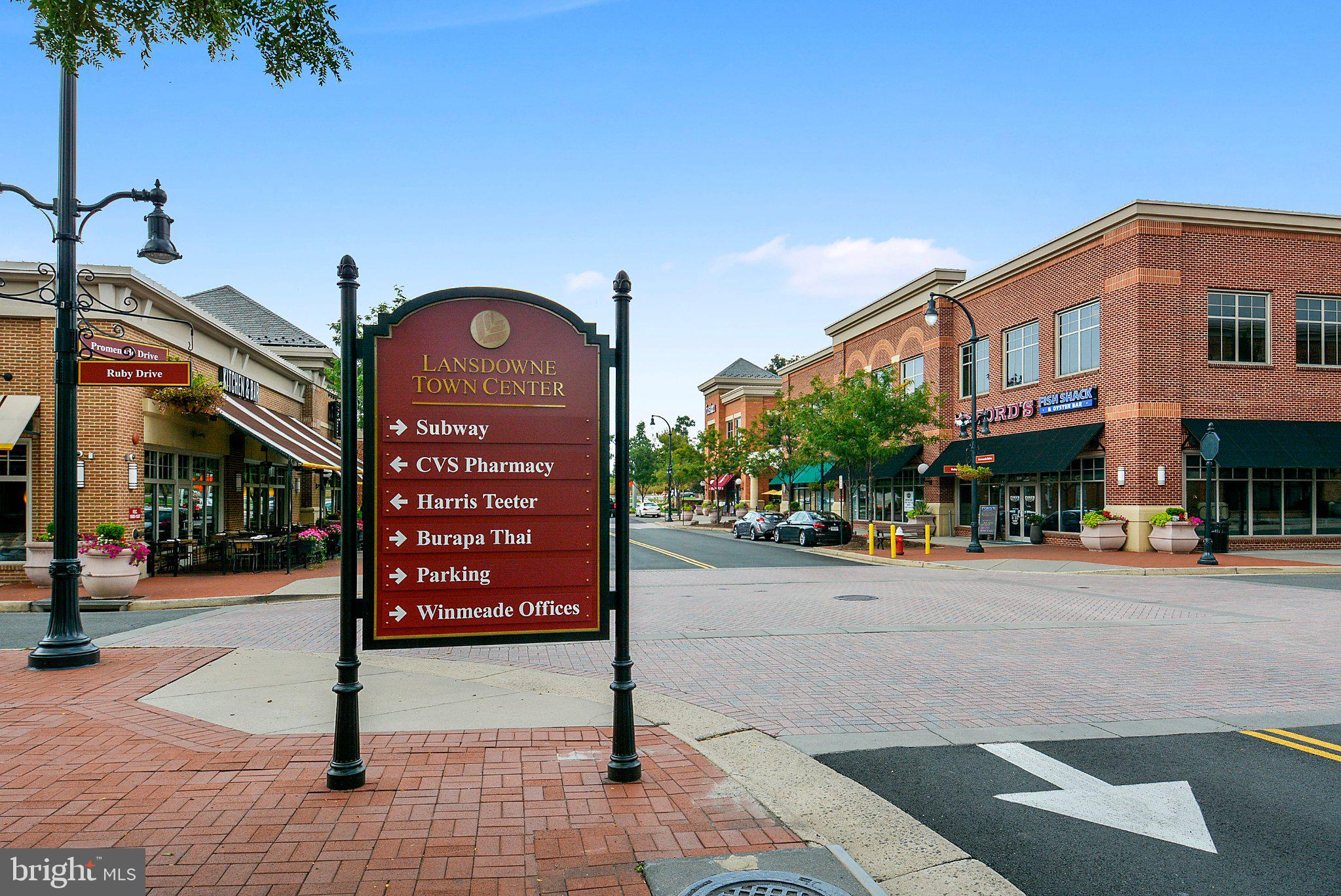 LANSDOWNE TOWN CENTER - Residential