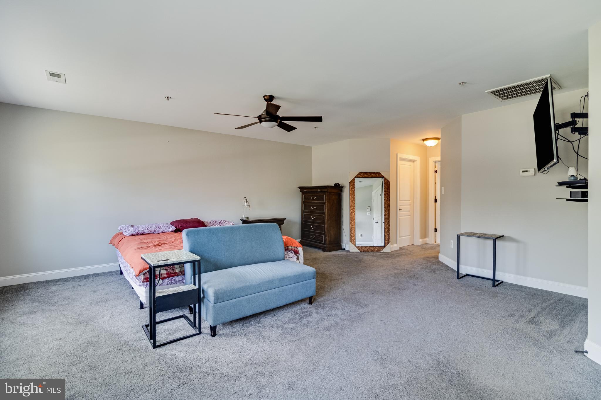 COACHMAN'S PATH - Residential