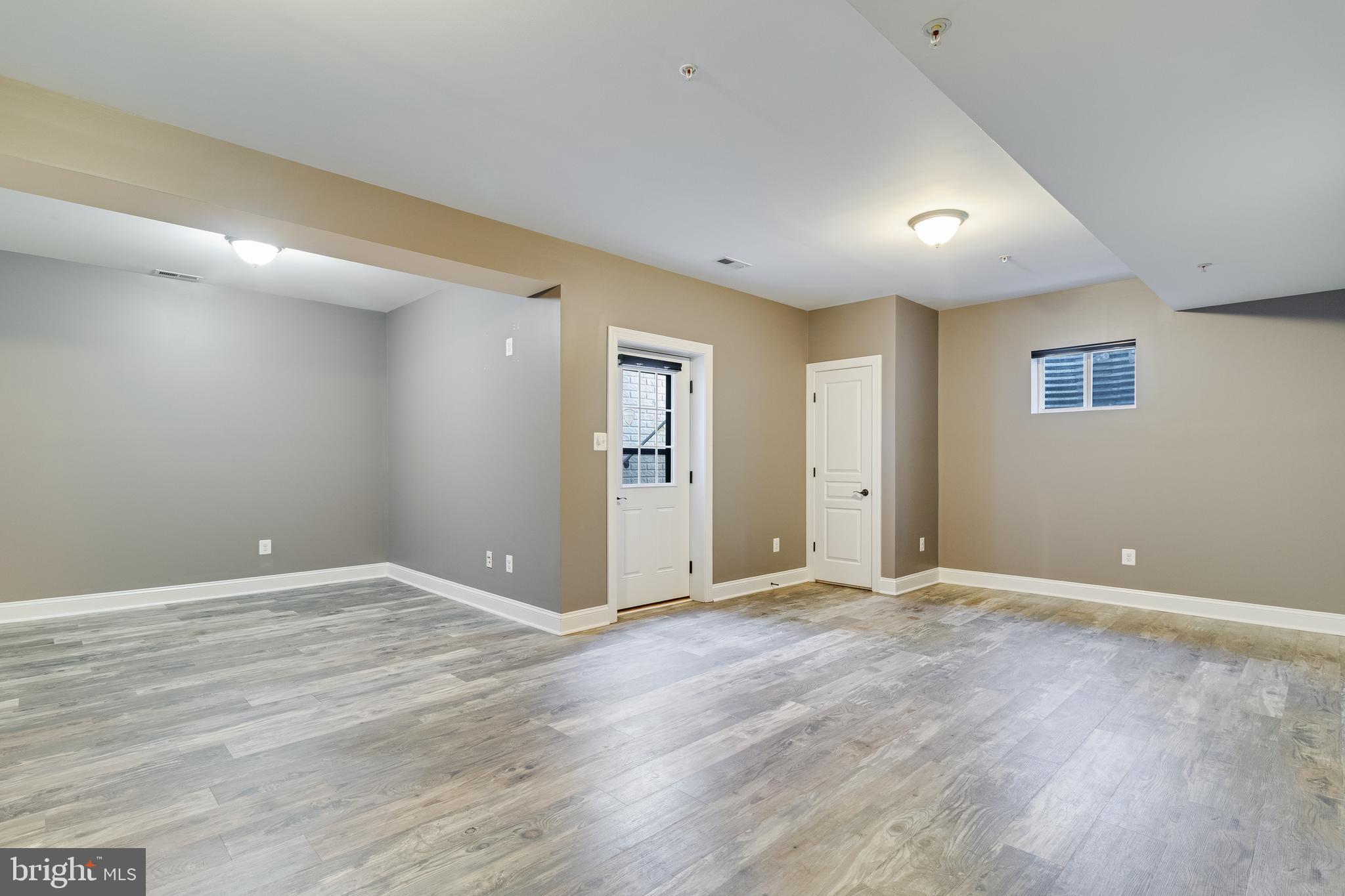 COACHMAN'S PATH - Residential