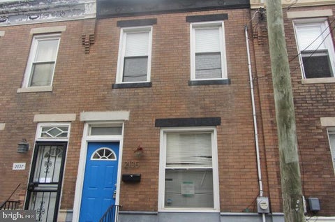 Townhouse For Sale - 2135 Sigel Street<br/> Philadelphia County, PHILADELPHIA, PA 19145