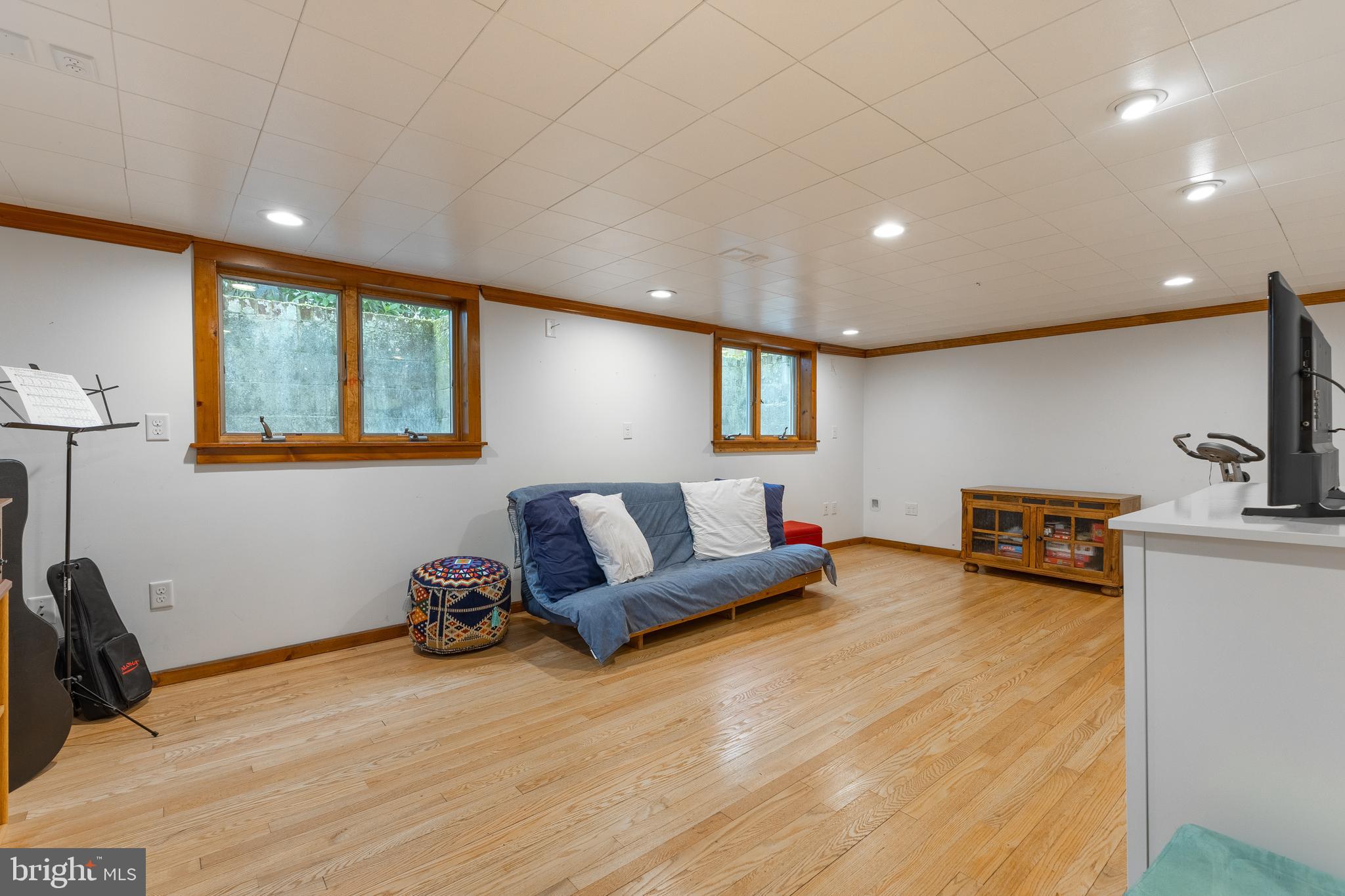 HOLMES-FOSTER - Residential