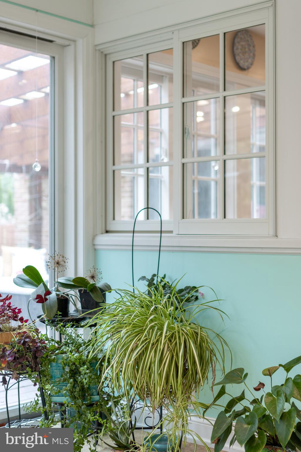 HOLMES-FOSTER - Residential