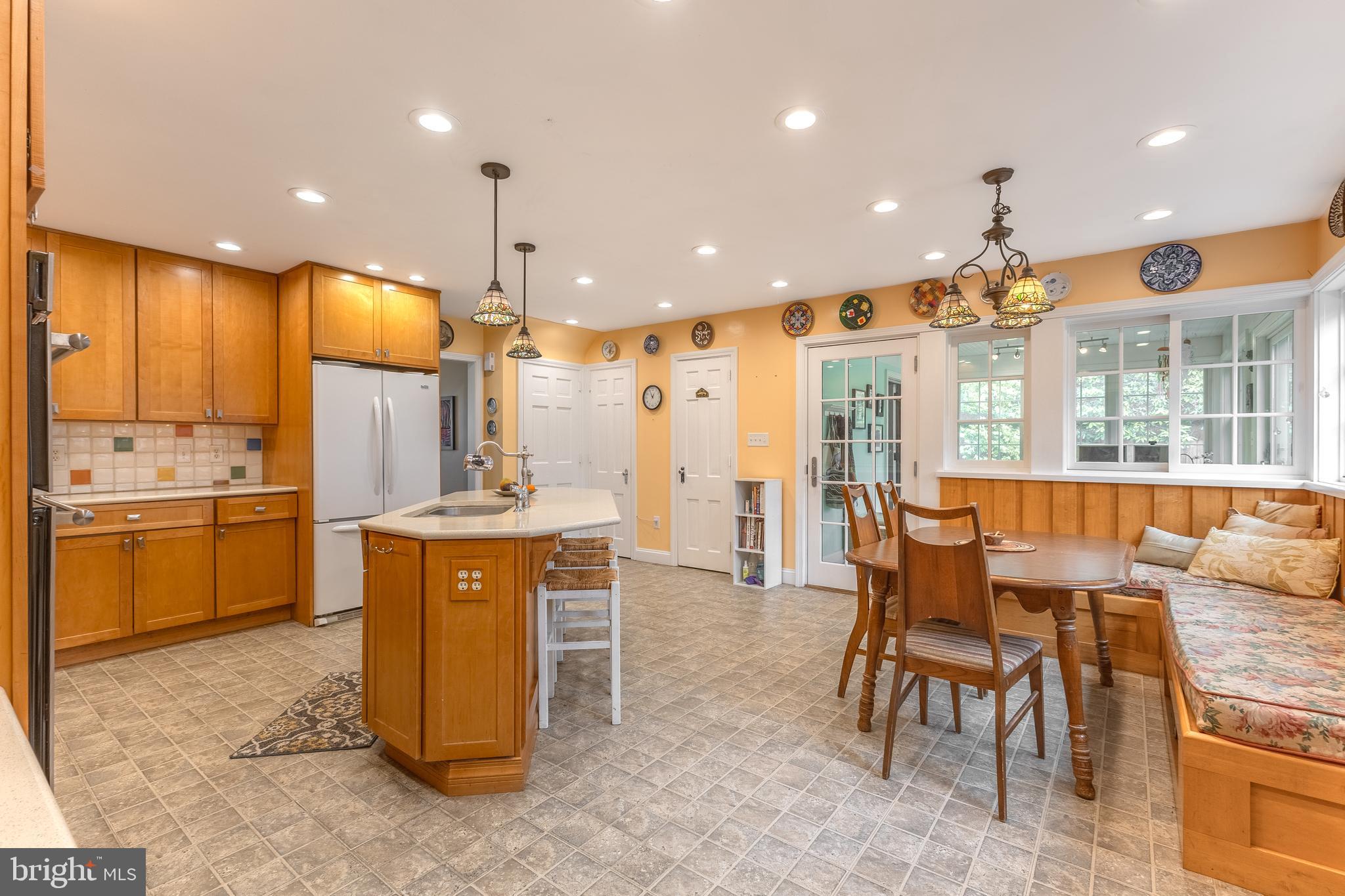 HOLMES-FOSTER - Residential