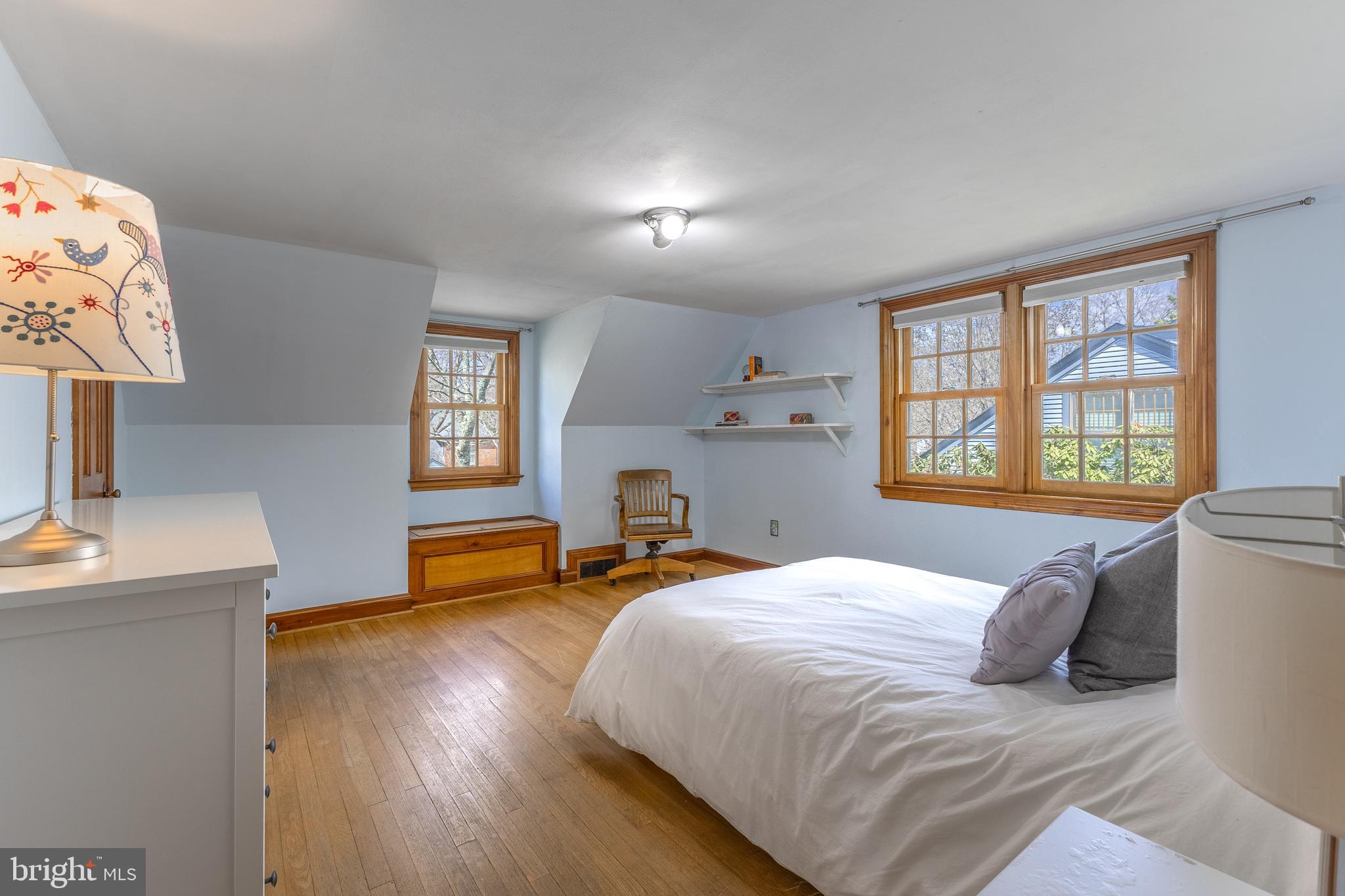 HOLMES-FOSTER - Residential