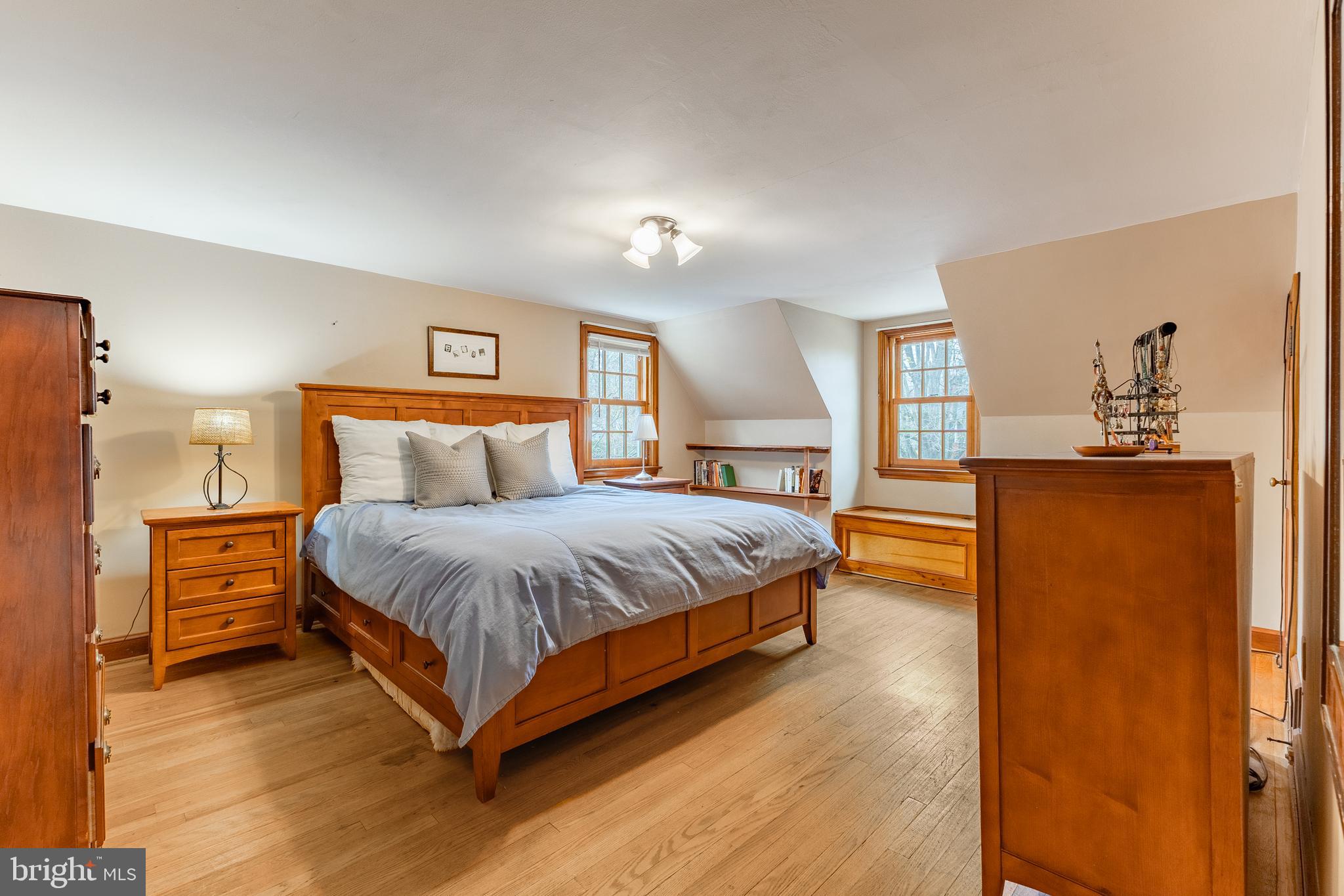 HOLMES-FOSTER - Residential