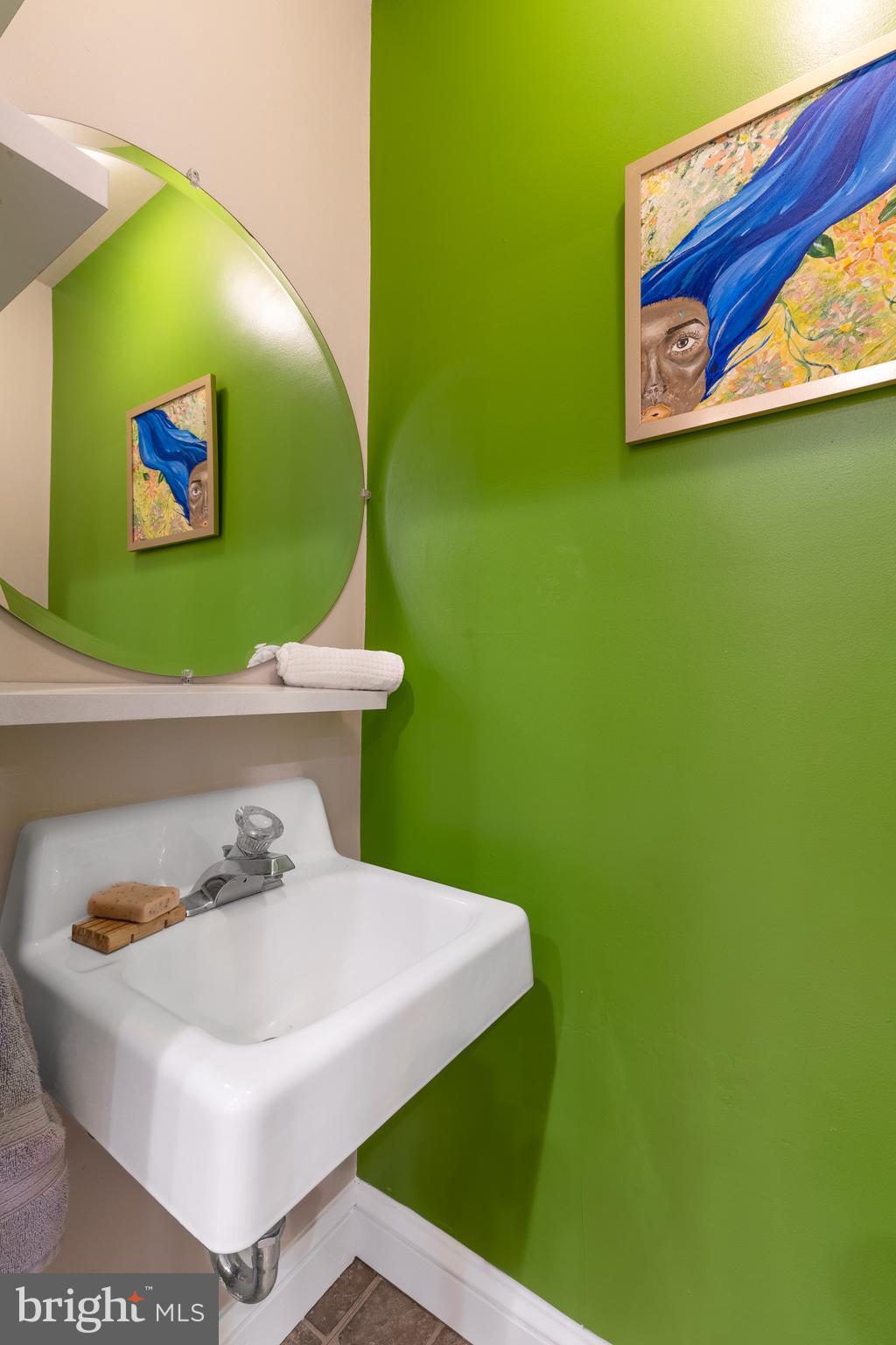 HOLMES-FOSTER - Residential