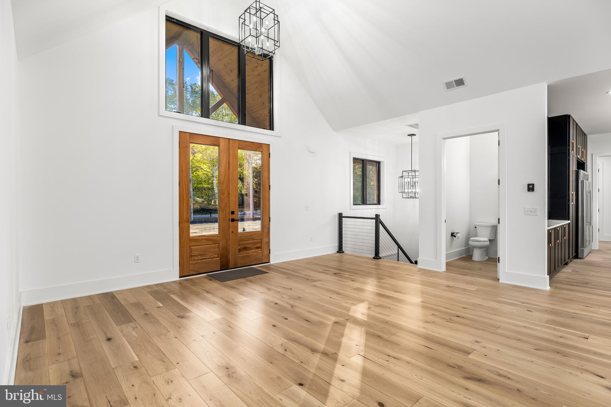 FOXWOOD MANOR - Residential