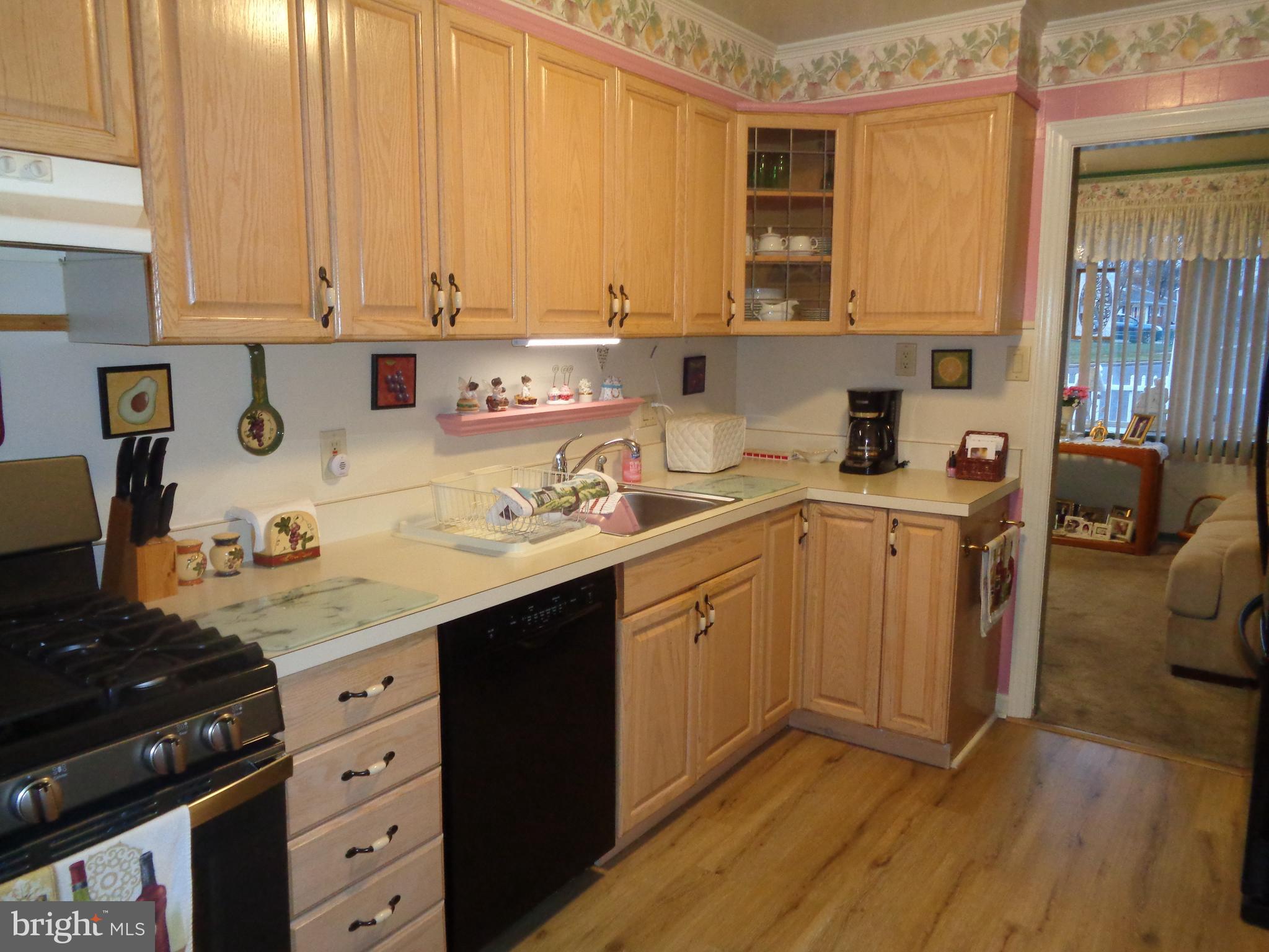 CROYDON ACRES - Residential