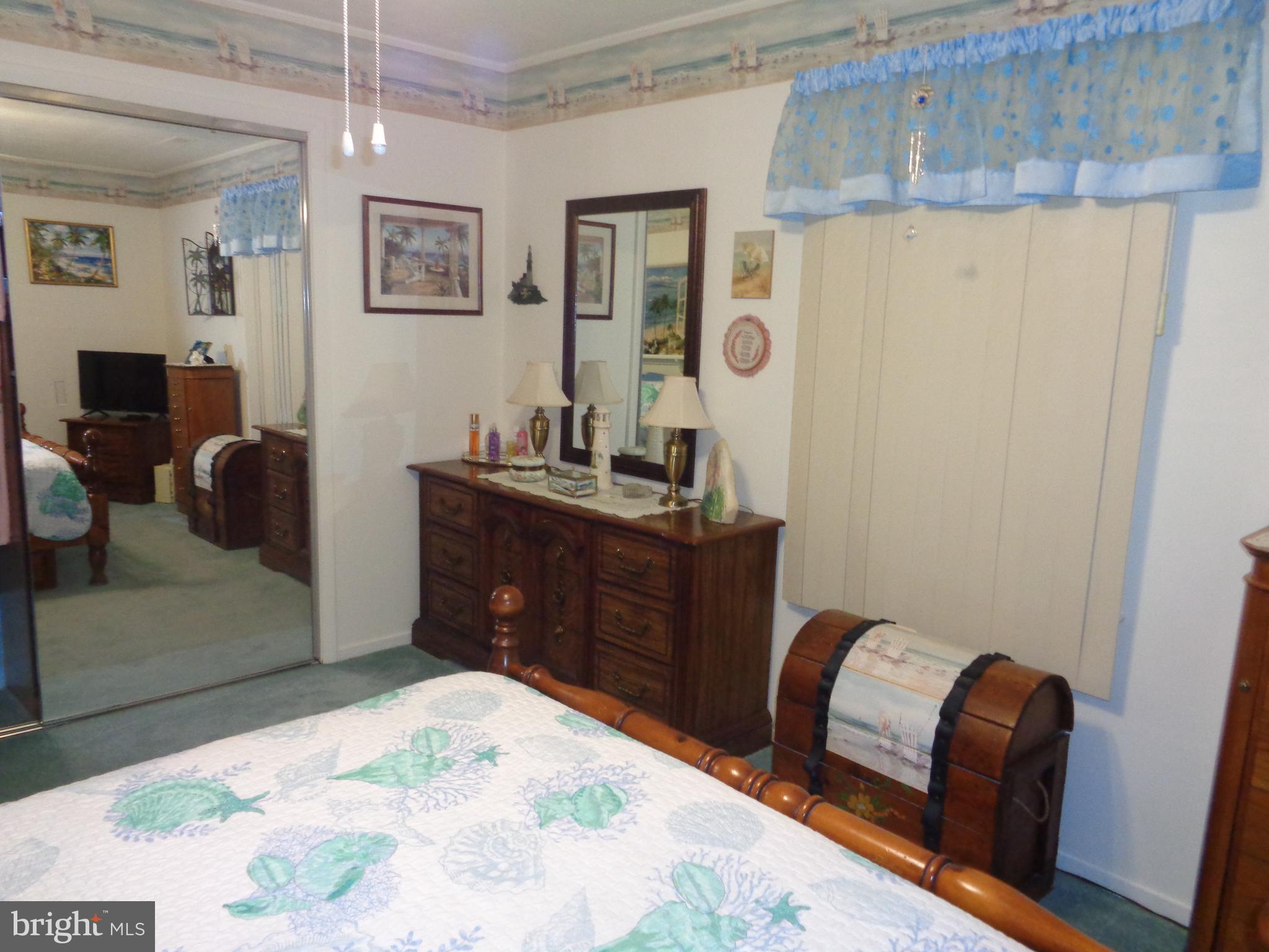 CROYDON ACRES - Residential