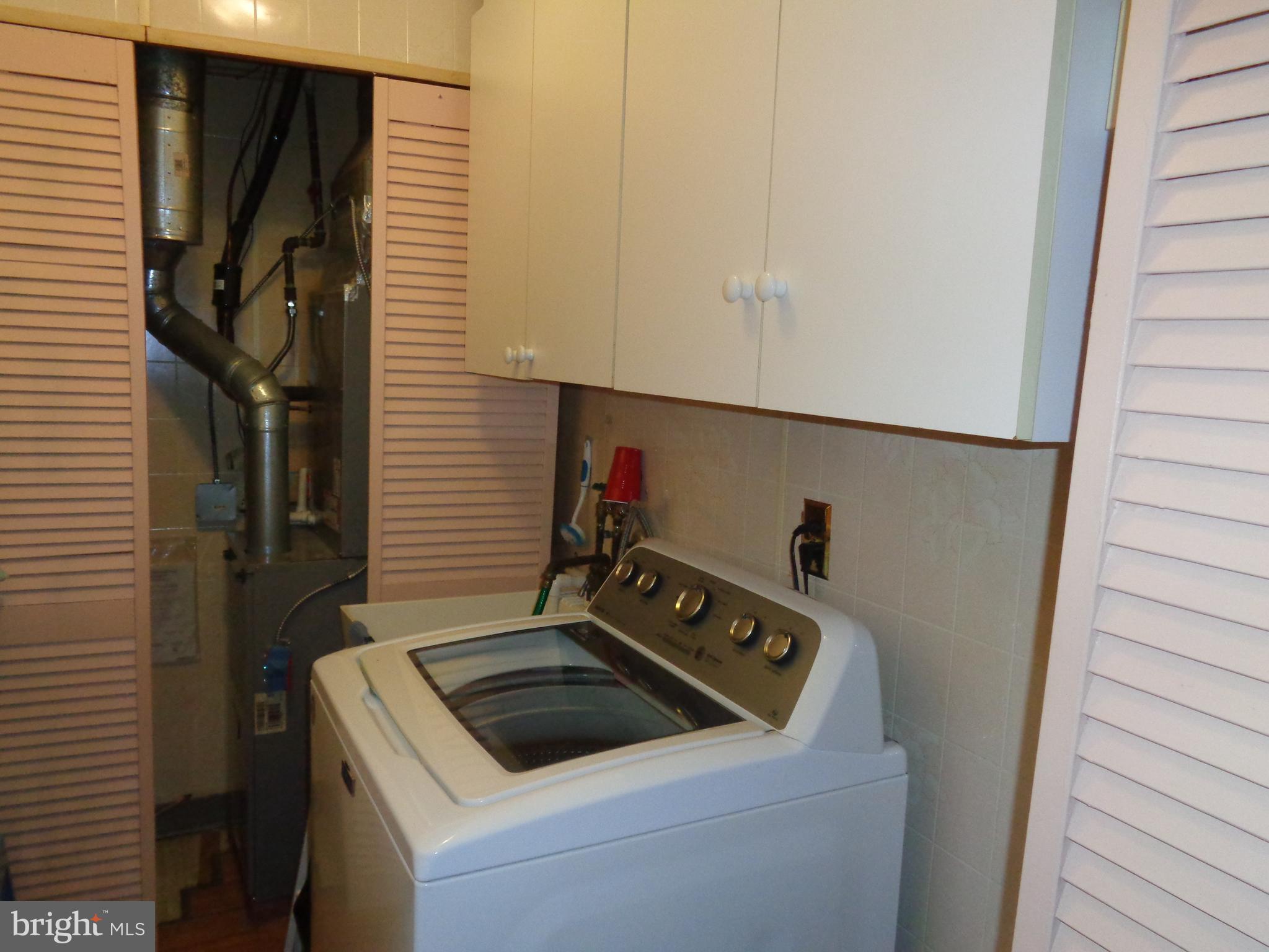 CROYDON ACRES - Residential