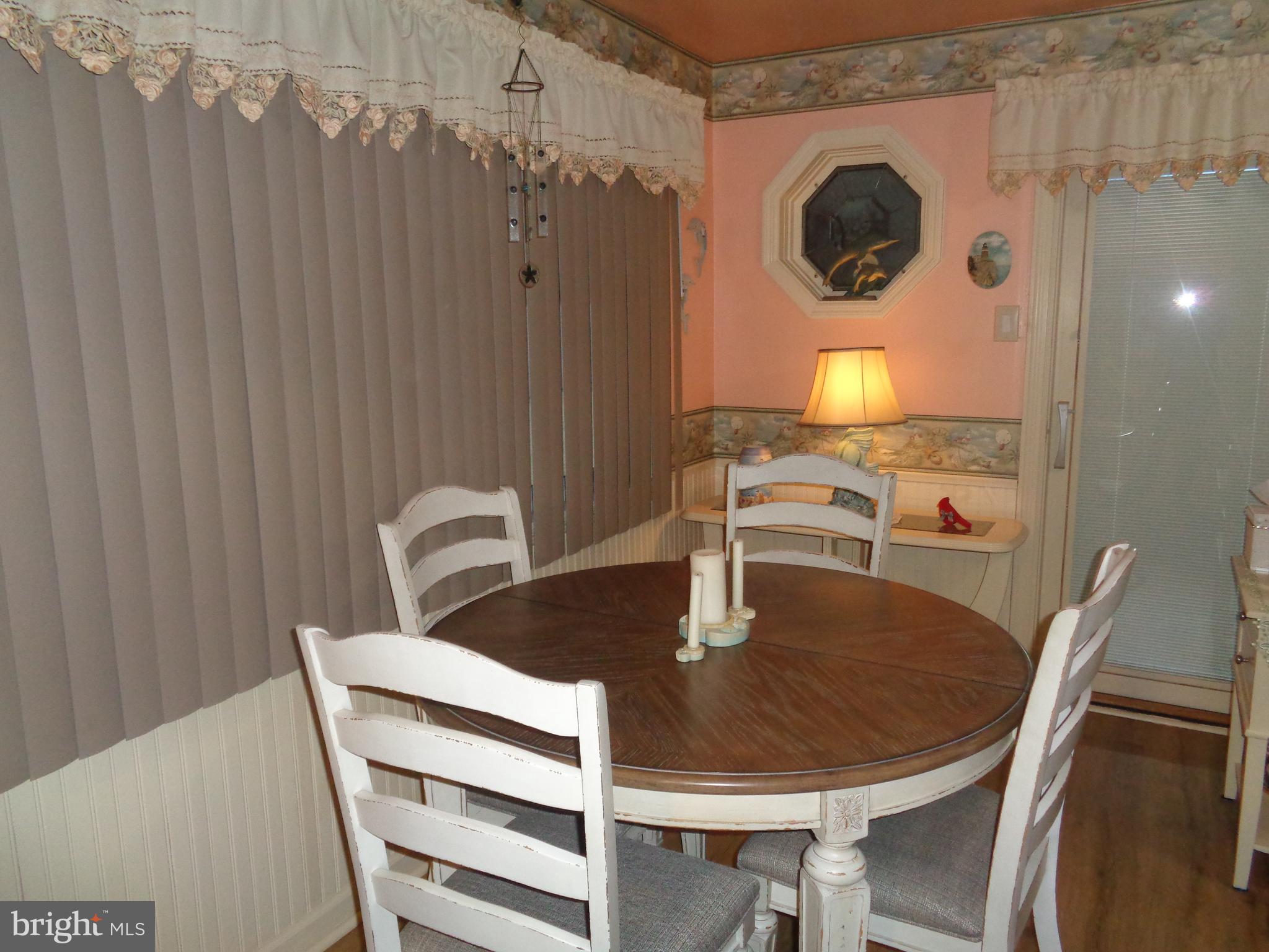 CROYDON ACRES - Residential