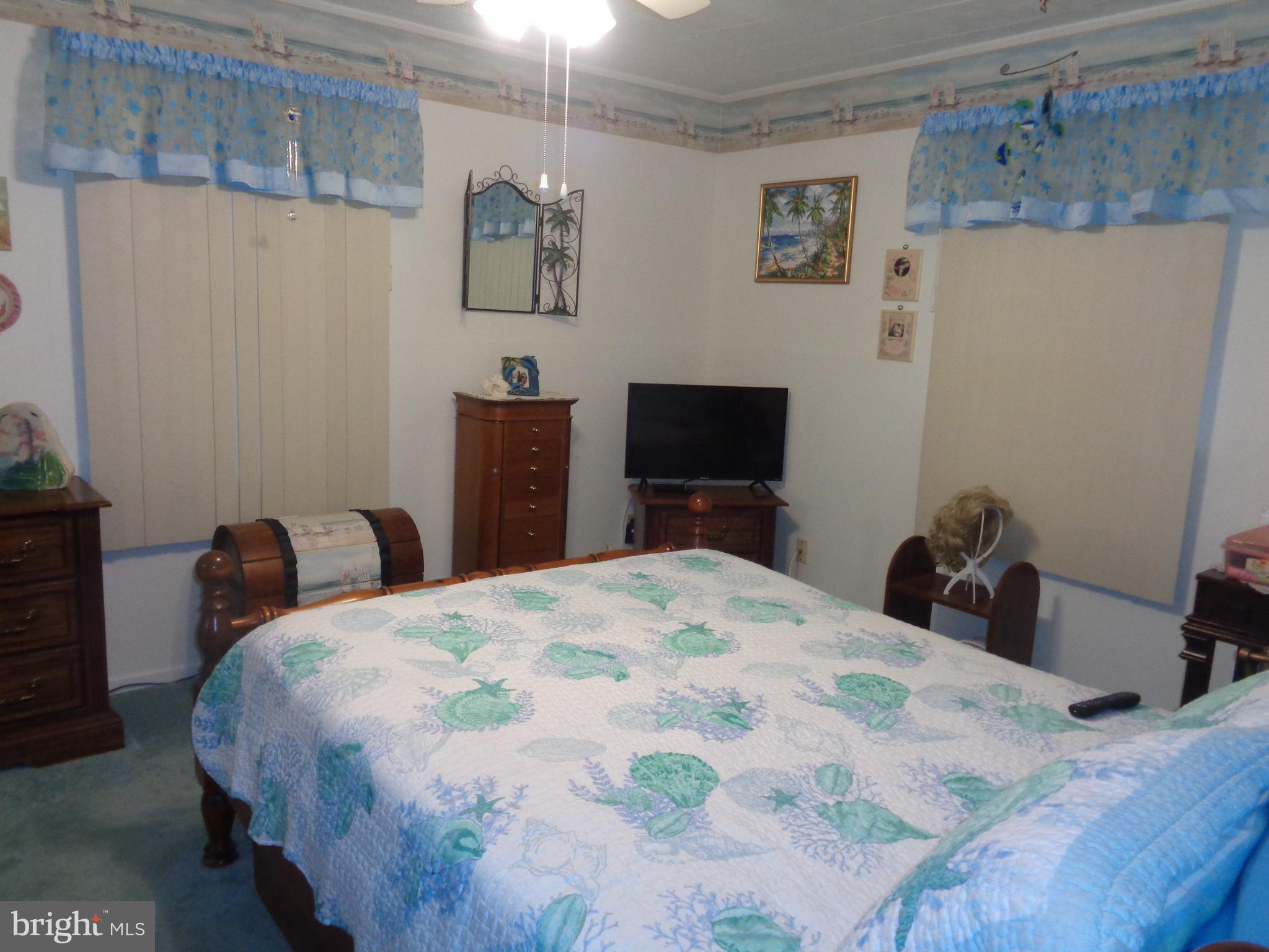 CROYDON ACRES - Residential