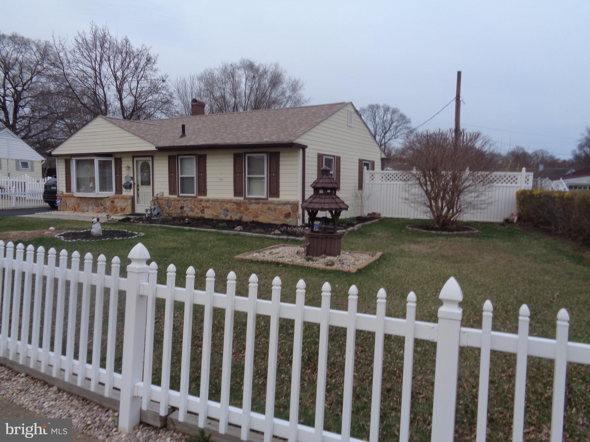 CROYDON ACRES - Residential