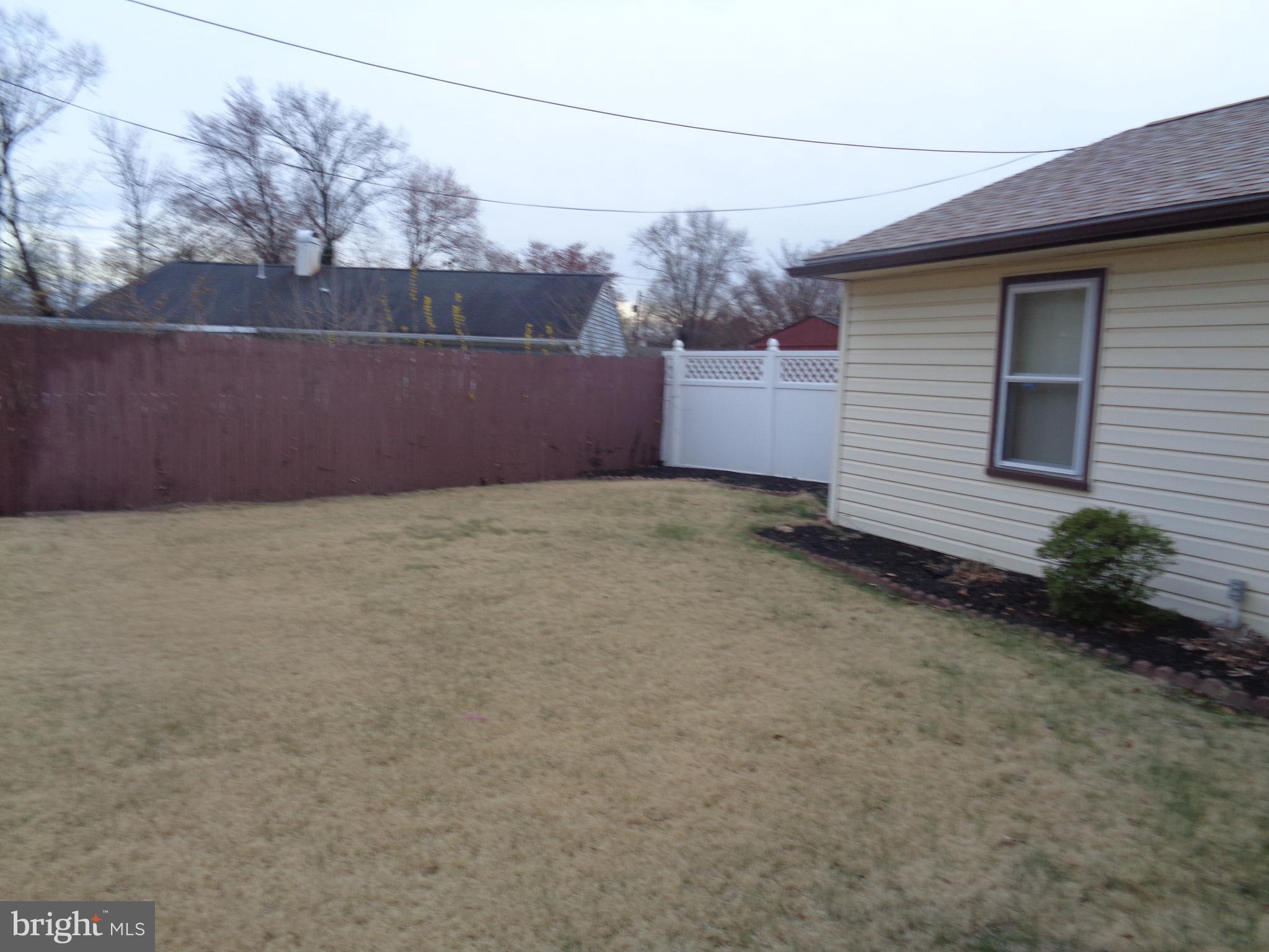 CROYDON ACRES - Residential