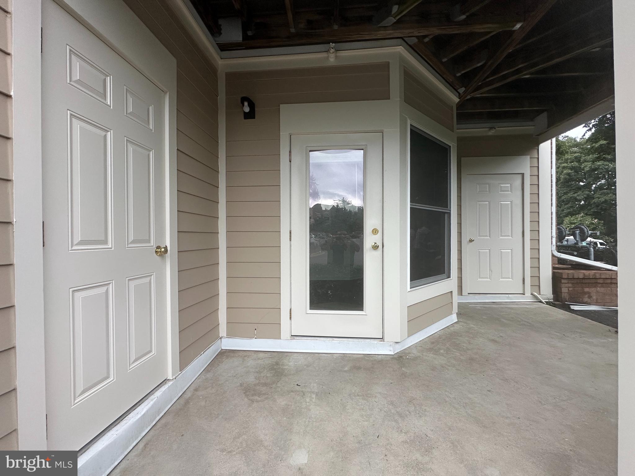 WORLDGATE CONDO - Residential Lease