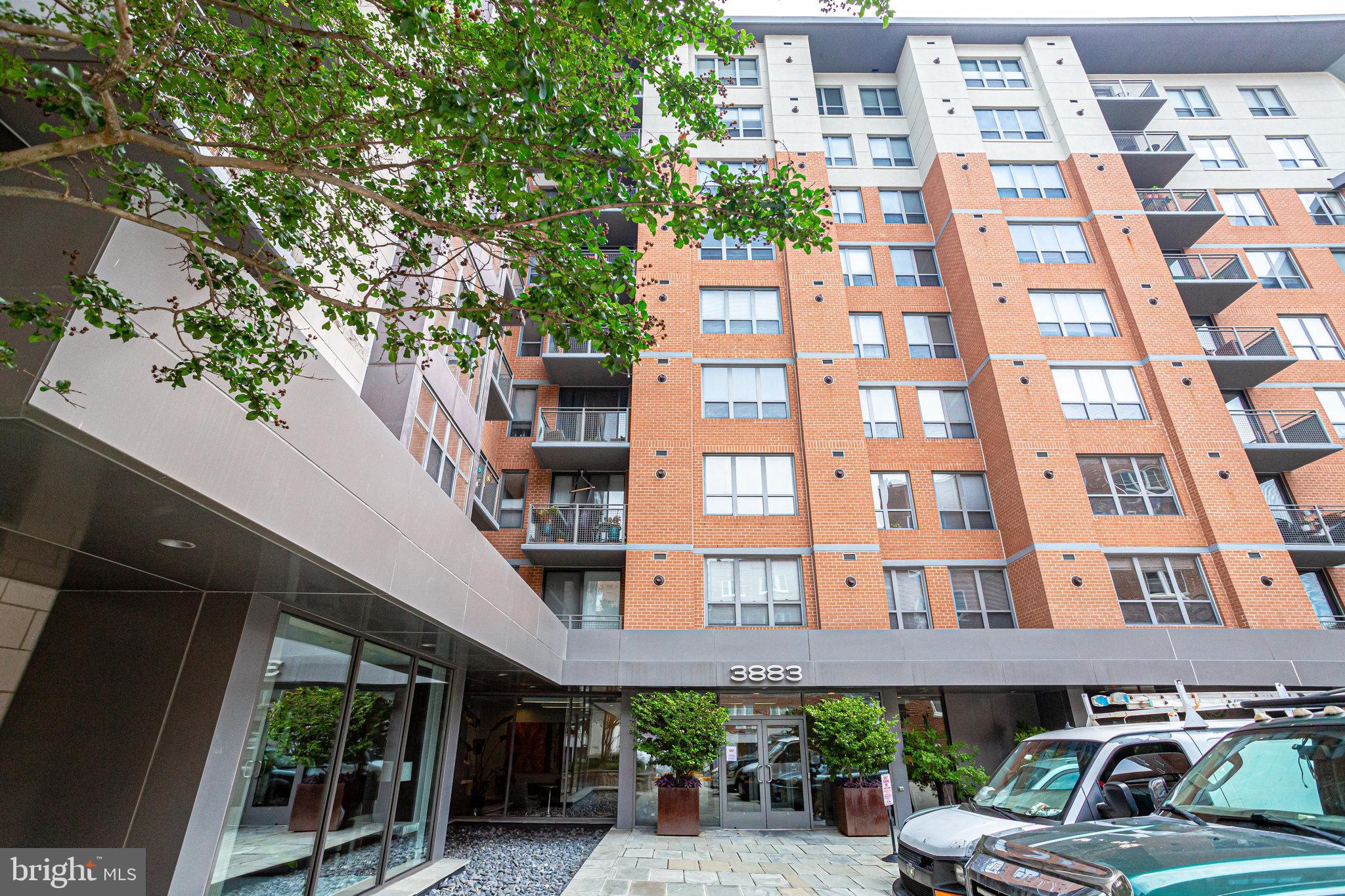 3883 CONNECTICUT AVENUE NW 303