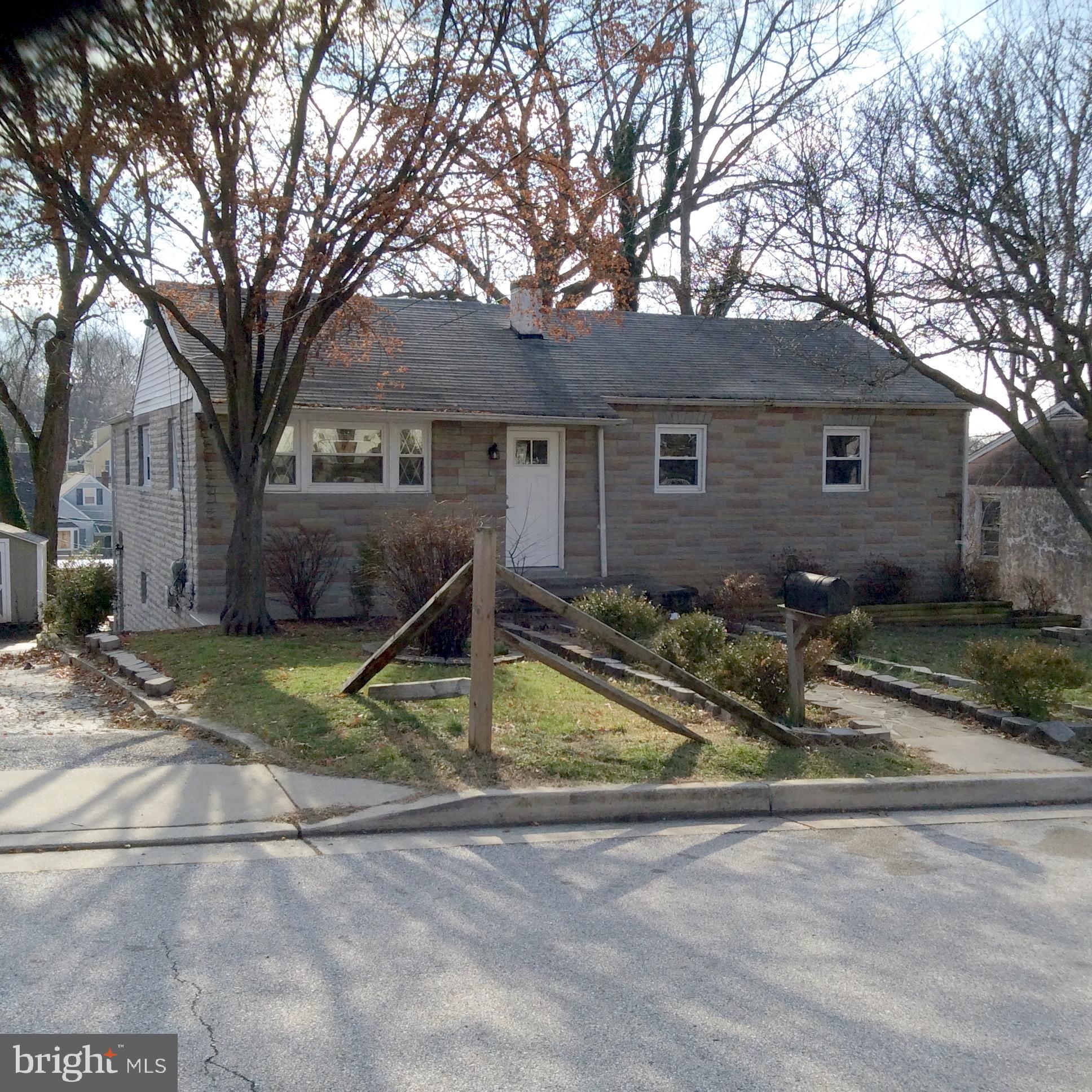 Just remodeled 5 bed 2 bath raised rancher, sits close to end of dead end street, new carpet, newer appliances, washer/dryer. Fresh paint, parking for 3 cars off stree, rear patio, 3 exits from house, lots of recess lights, granite counter in kitchen, easy close drawers, ceramic floors in baths, WALK OUT BASEMENT ONE BEDROOM DOWN, 4 BEDROOMS UP. HURRY THIS ONE WILL RENT QUICKLYUSE THIS LINK TO MAKE AN APPLICATION https://apply.link/30yB47x