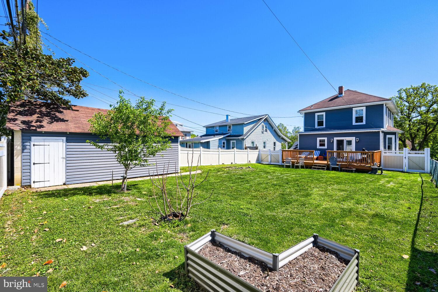 NORTH HALETHORPE - Residential