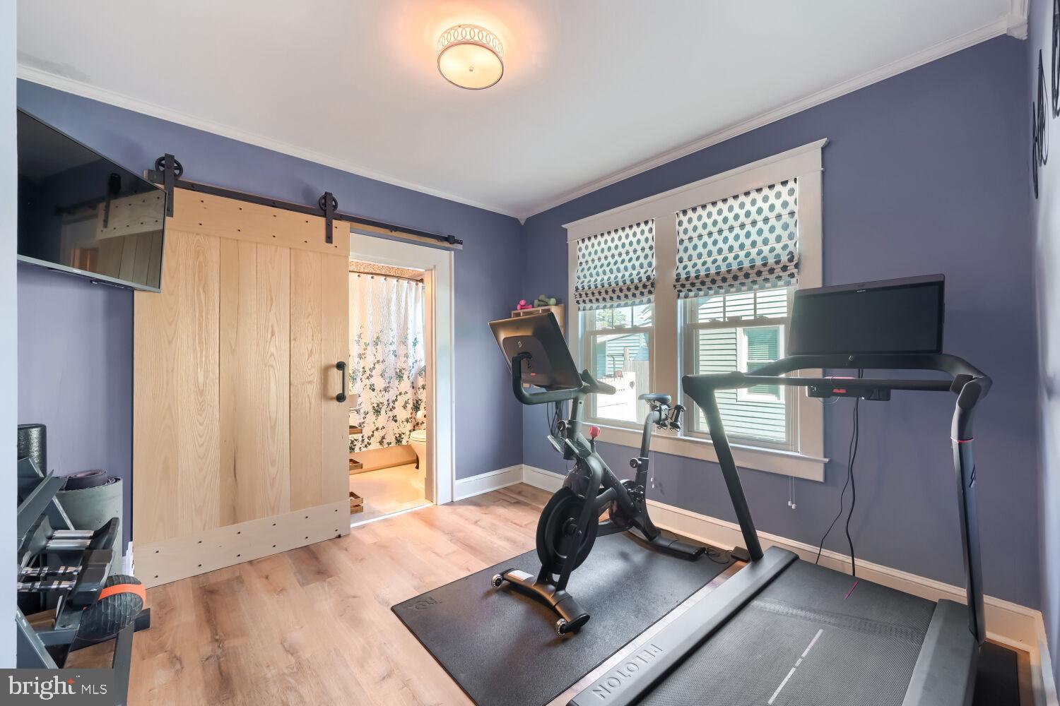 NORTH HALETHORPE - Residential