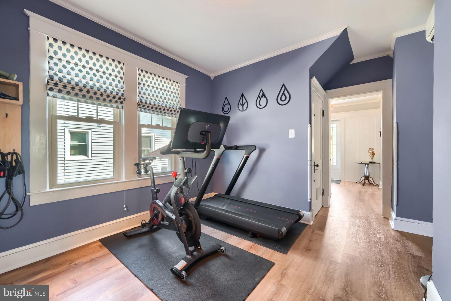 NORTH HALETHORPE - Residential