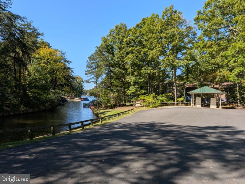 LAKE OF THE WOODS - Land