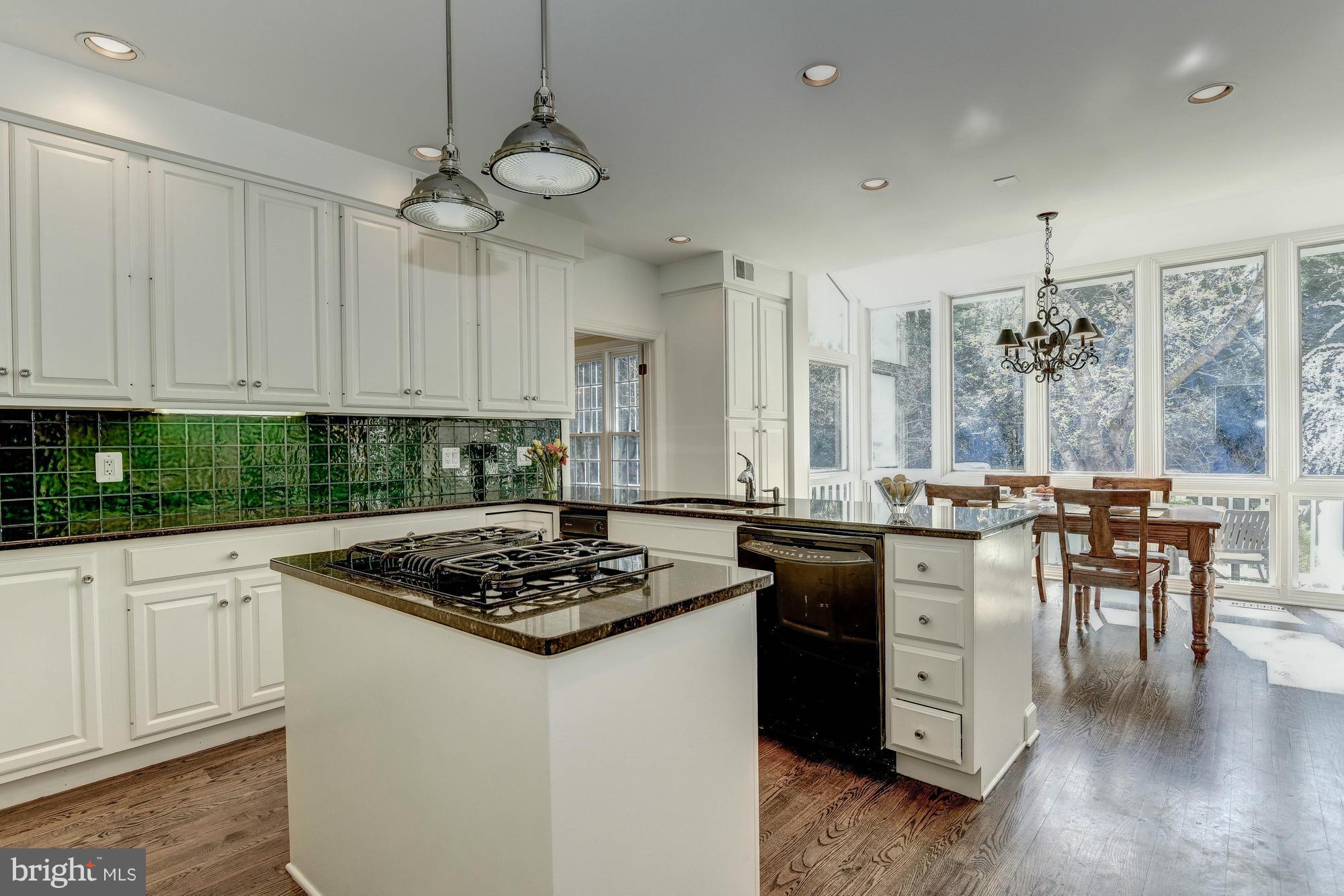 AVENEL - Residential