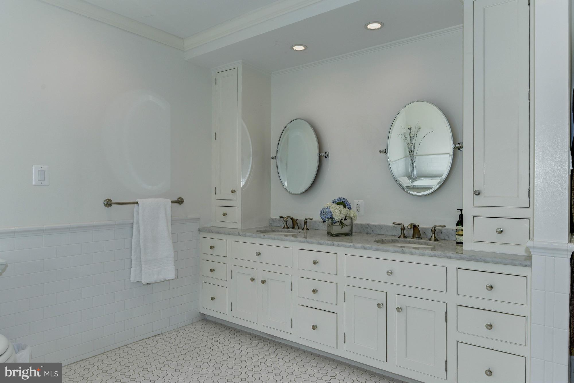 AVENEL - Residential