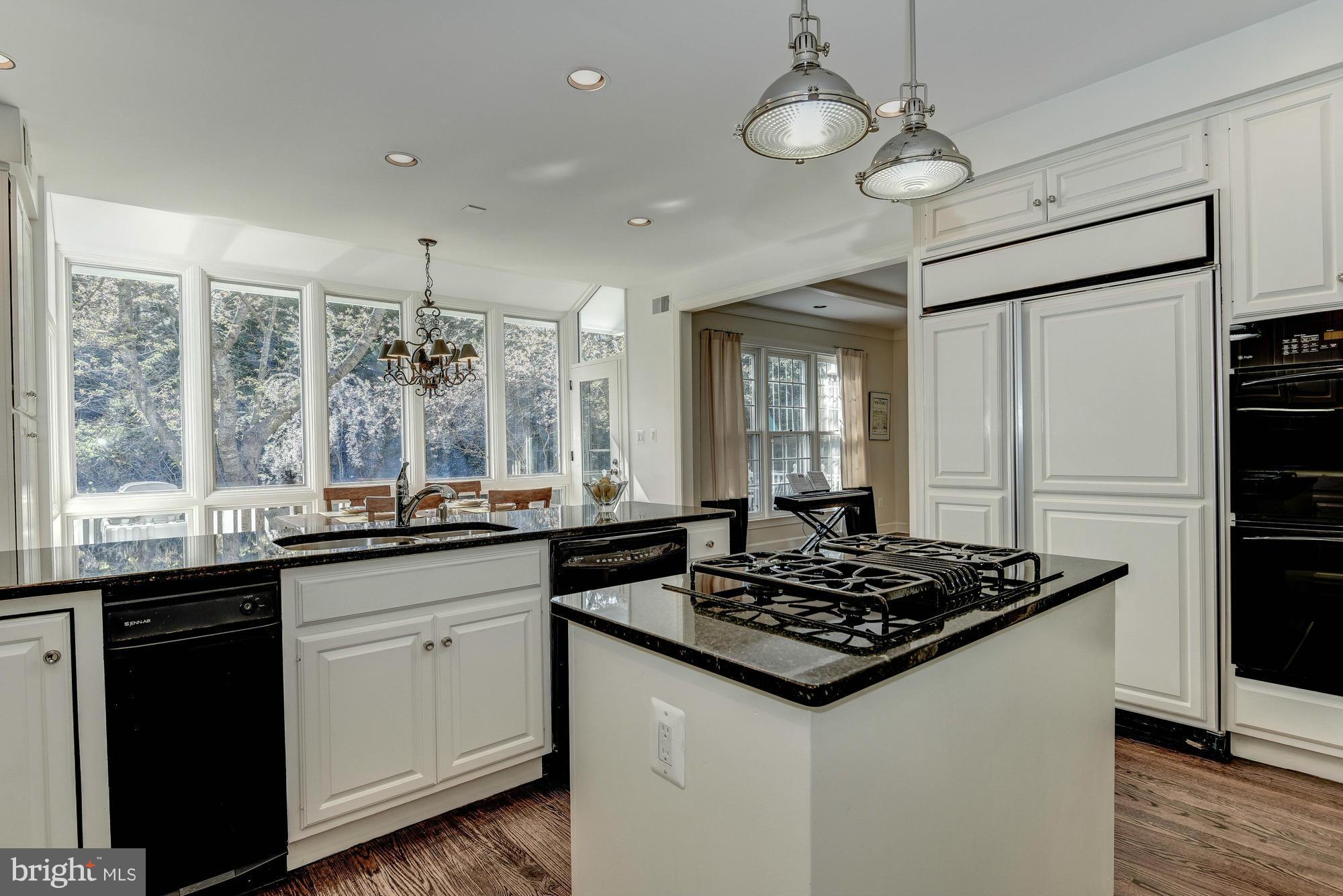 AVENEL - Residential