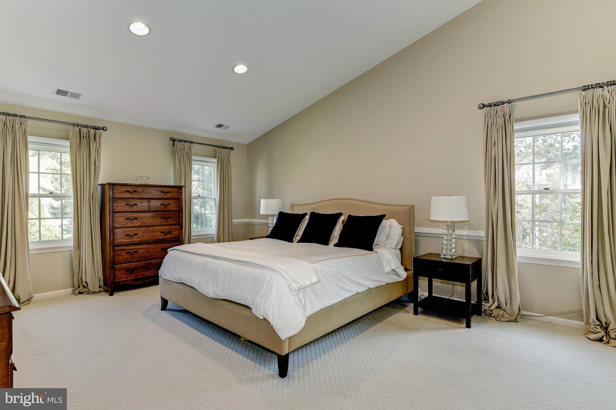 AVENEL - Residential