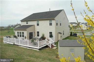 VILLAGE OF MEADOW CREEK - Residential