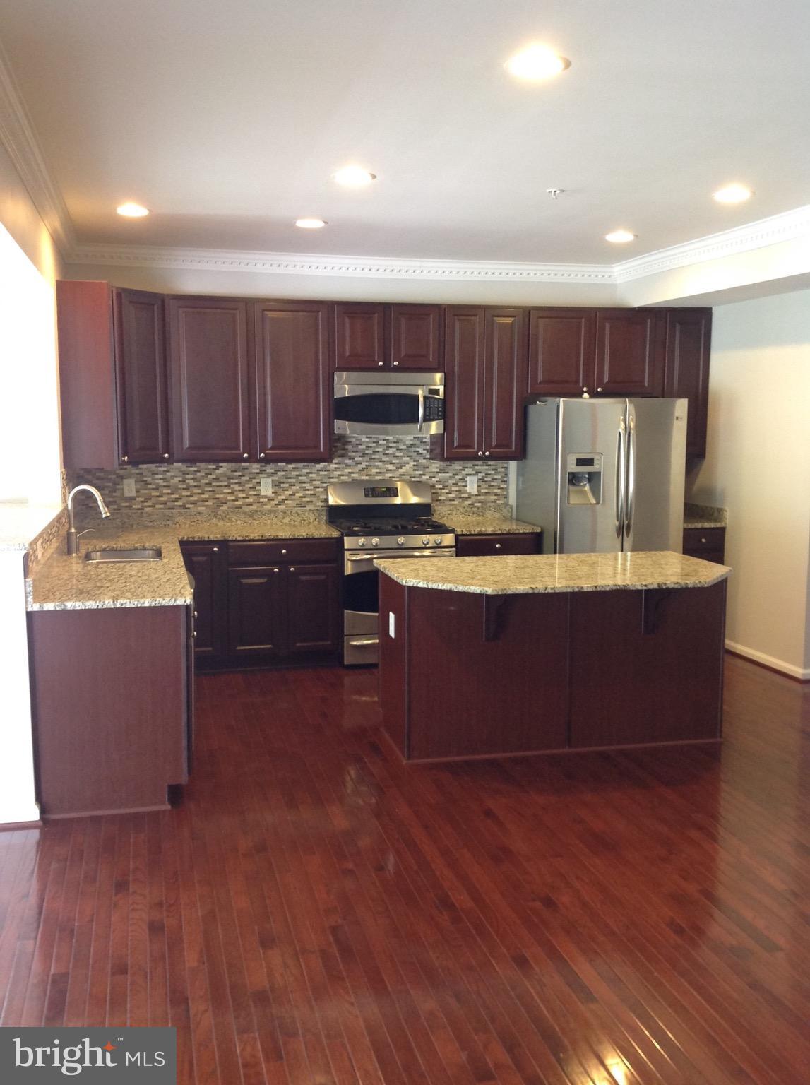 VILLAGE OF MEADOW CREEK - Residential