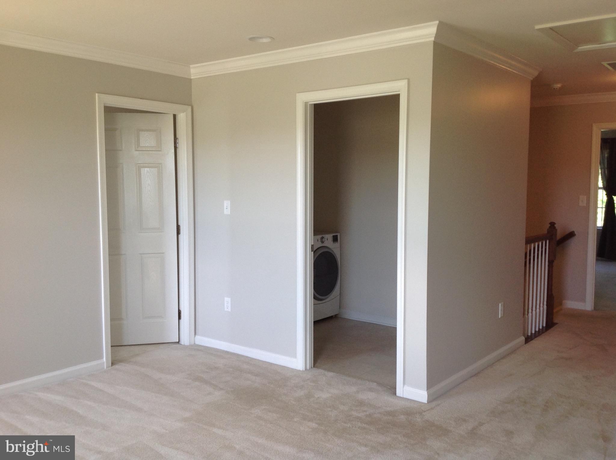 VILLAGE OF MEADOW CREEK - Residential