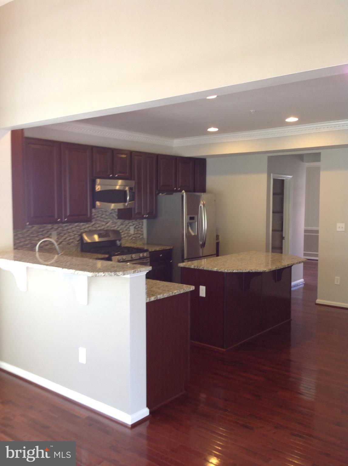 VILLAGE OF MEADOW CREEK - Residential