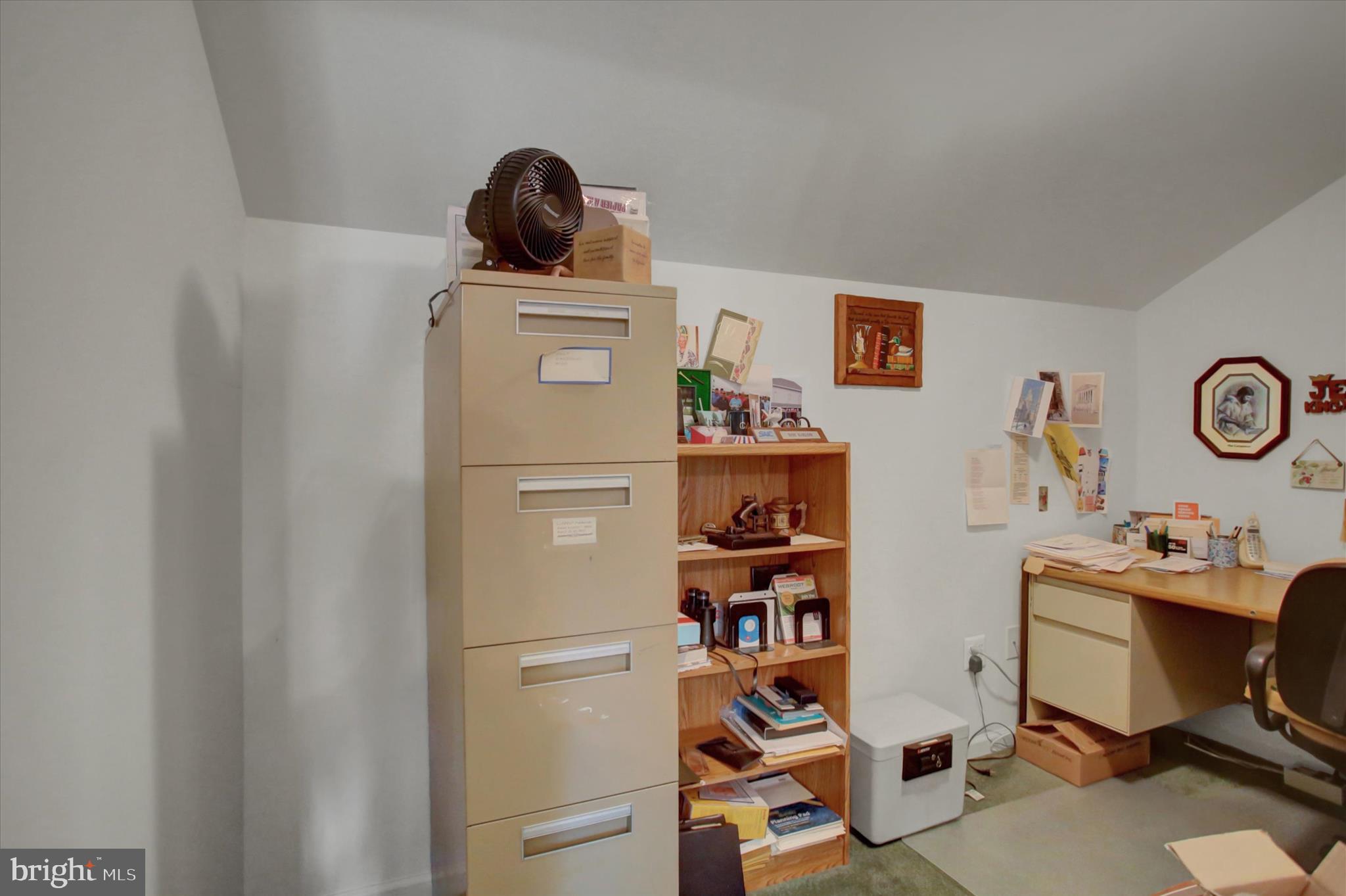 SIGNATURE CLUB AT GREENVIEW - Residential