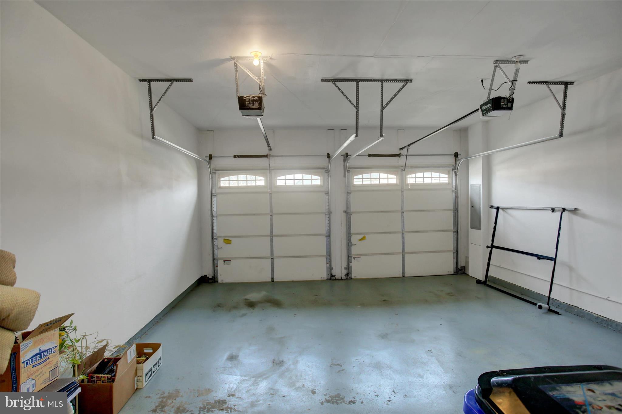 SIGNATURE CLUB AT GREENVIEW - Residential